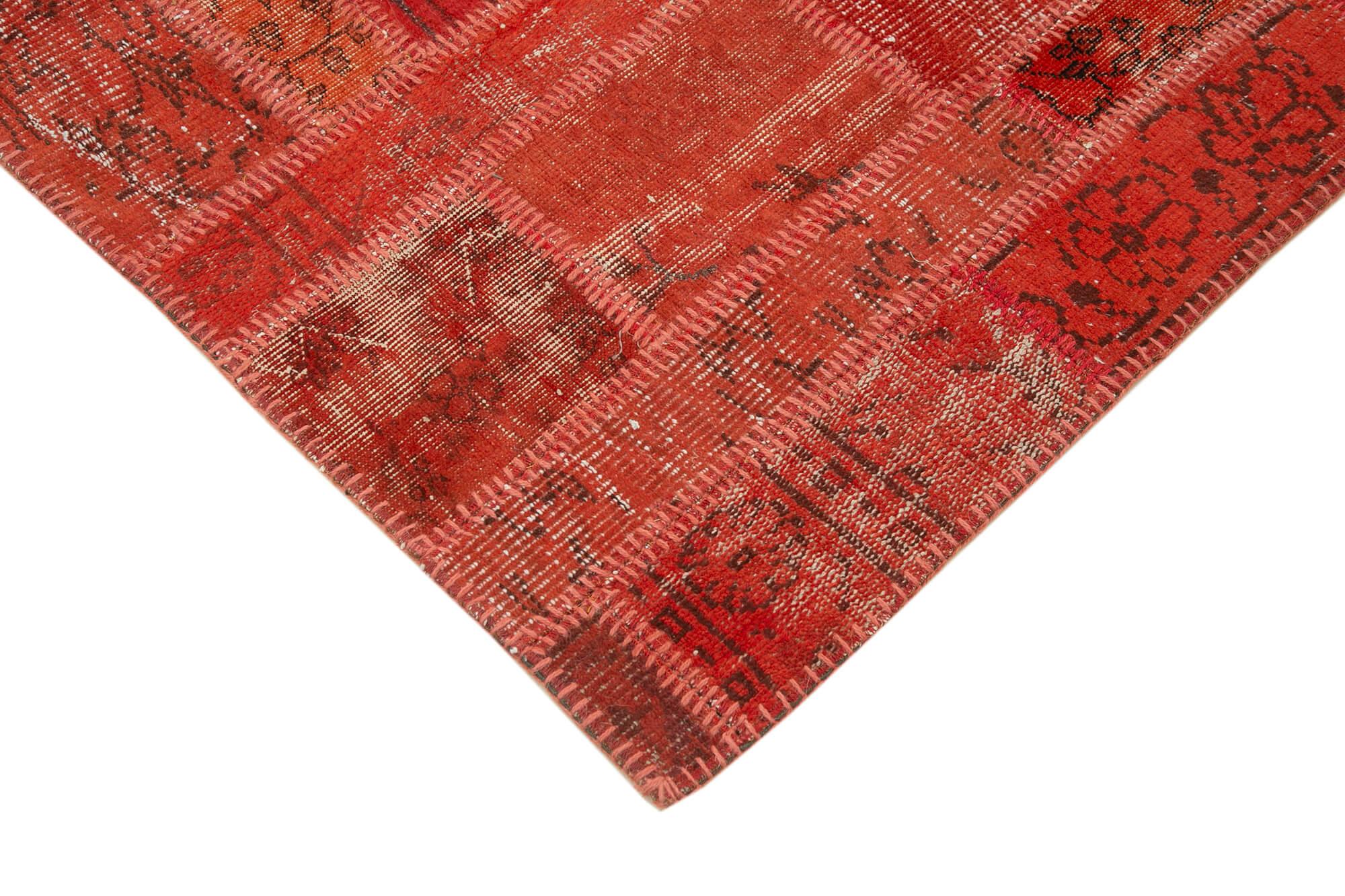 4 x 6 Red Patchwork Rug - 2479