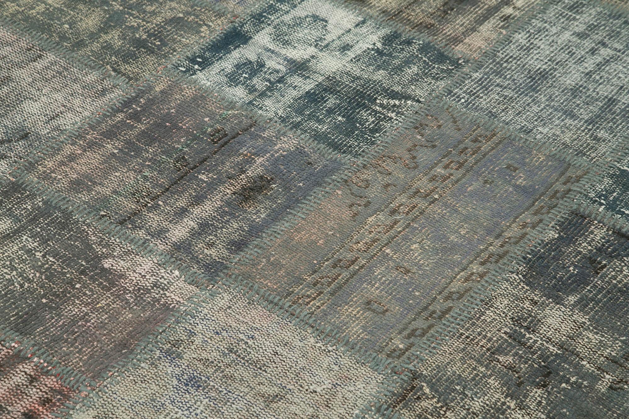 5 x 7 Grey Patchwork Rug - 2488