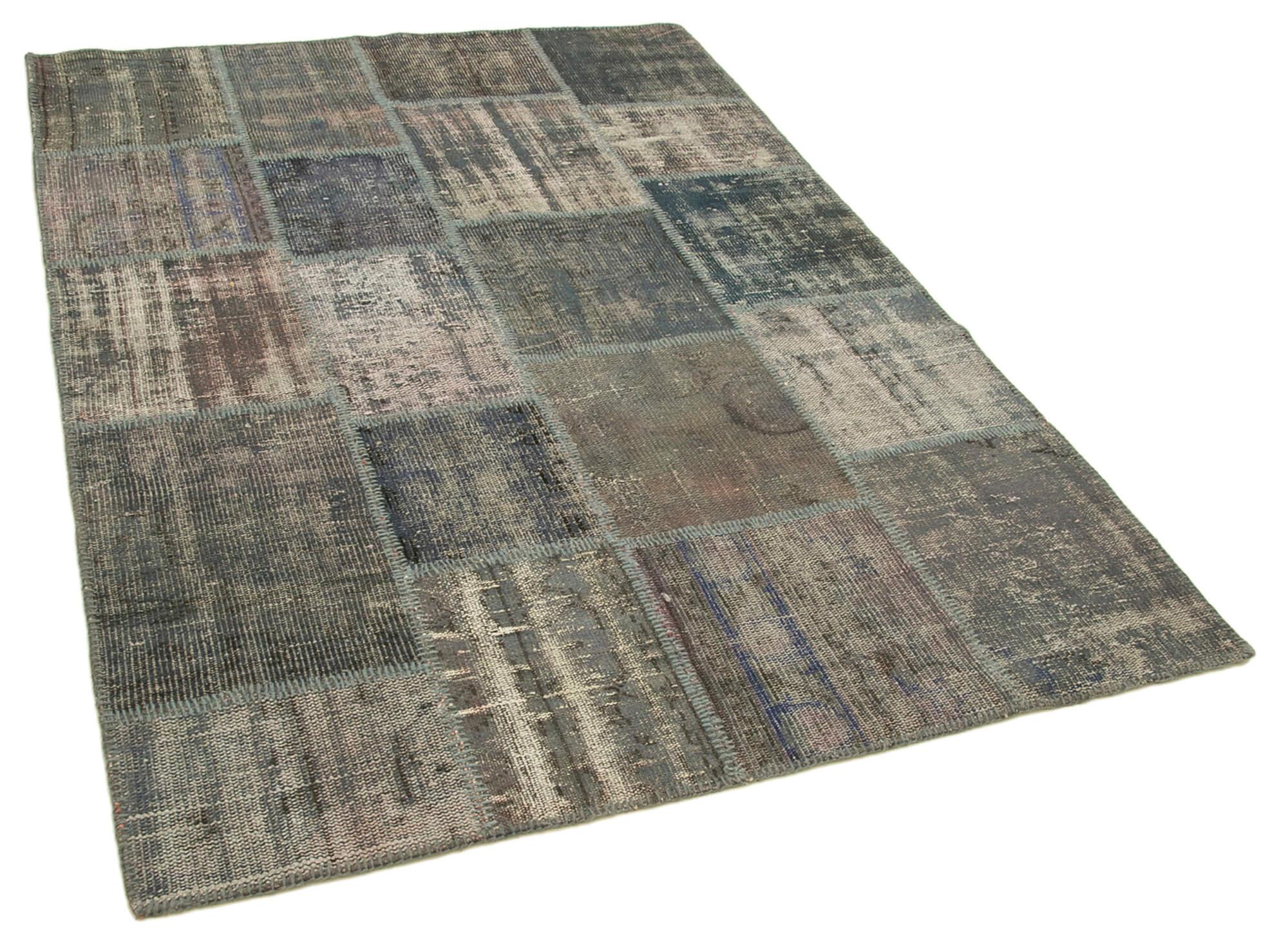 5 x 7 Grey Patchwork Rug - 2490