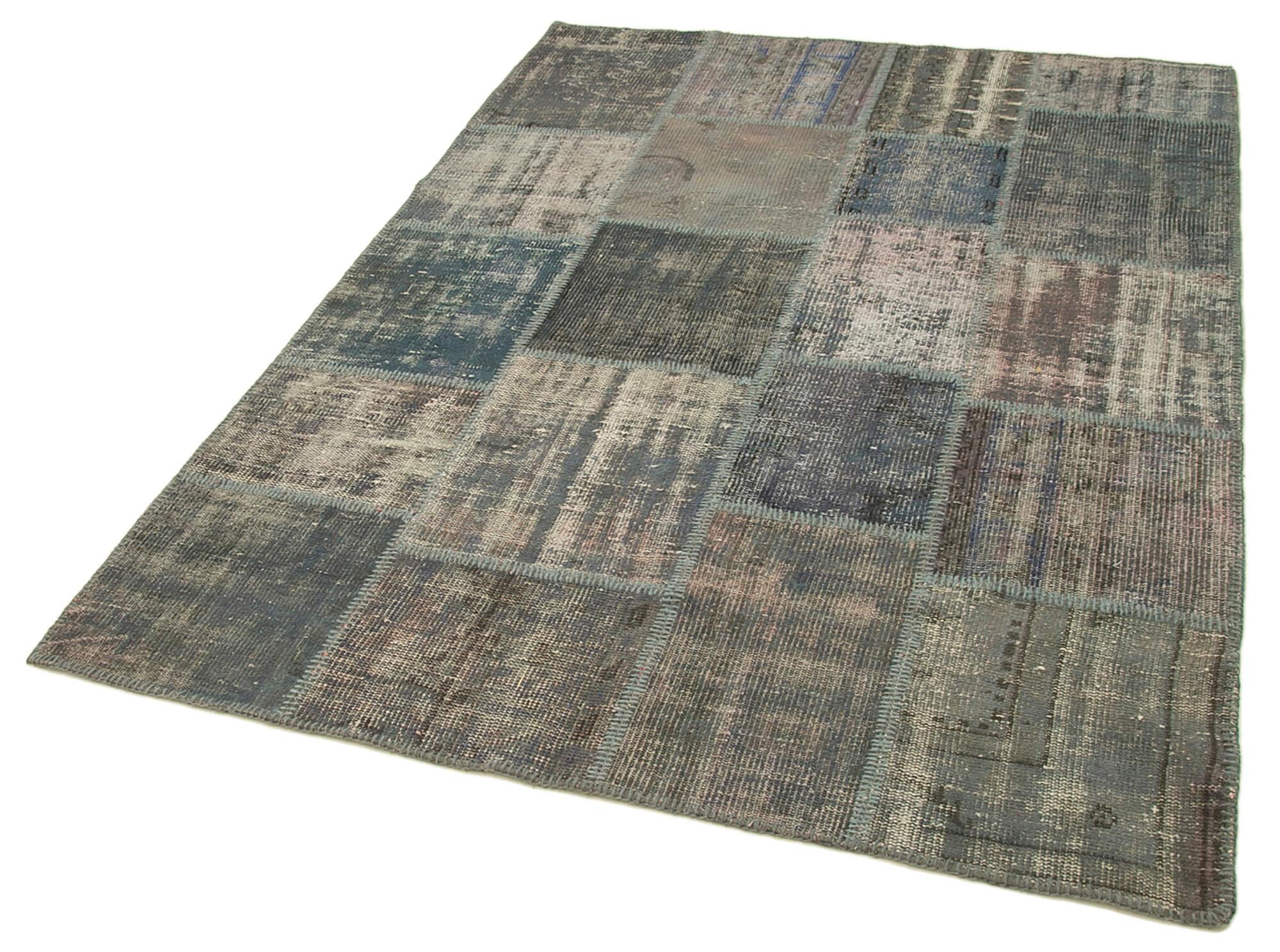 5 x 7 Grey Patchwork Rug - 2490