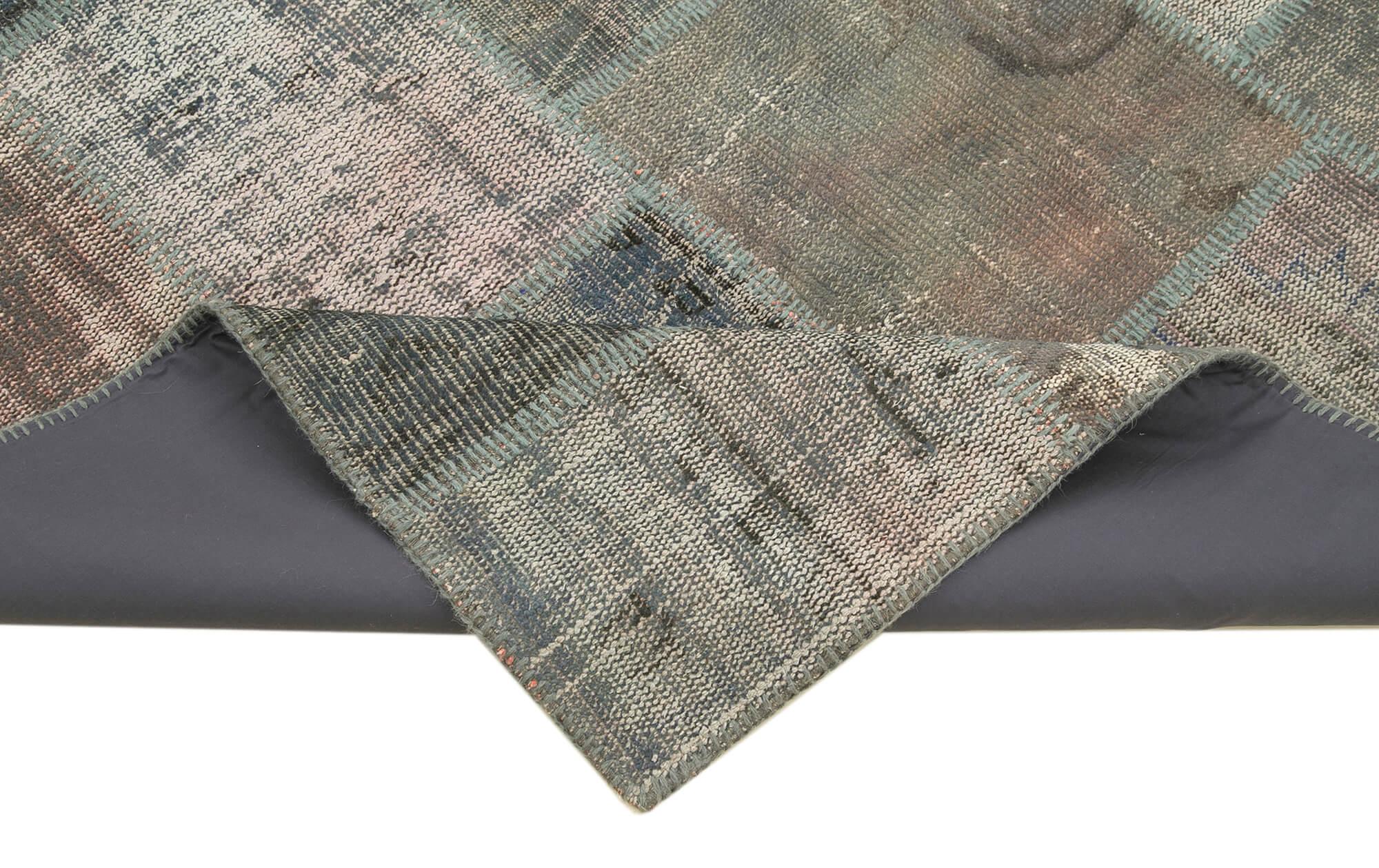 5 x 7 Grey Patchwork Rug - 2490