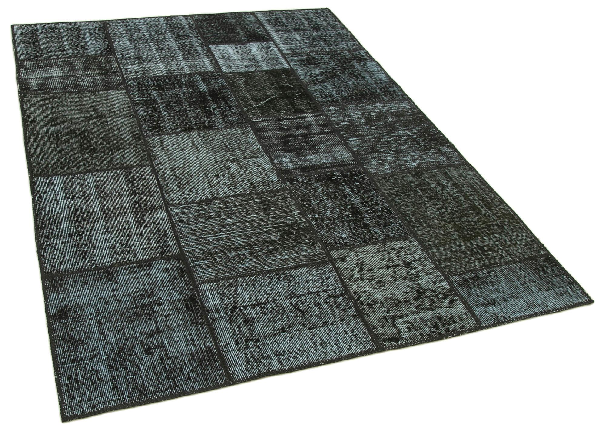 5 x 7 Black Patchwork Rug - 2493