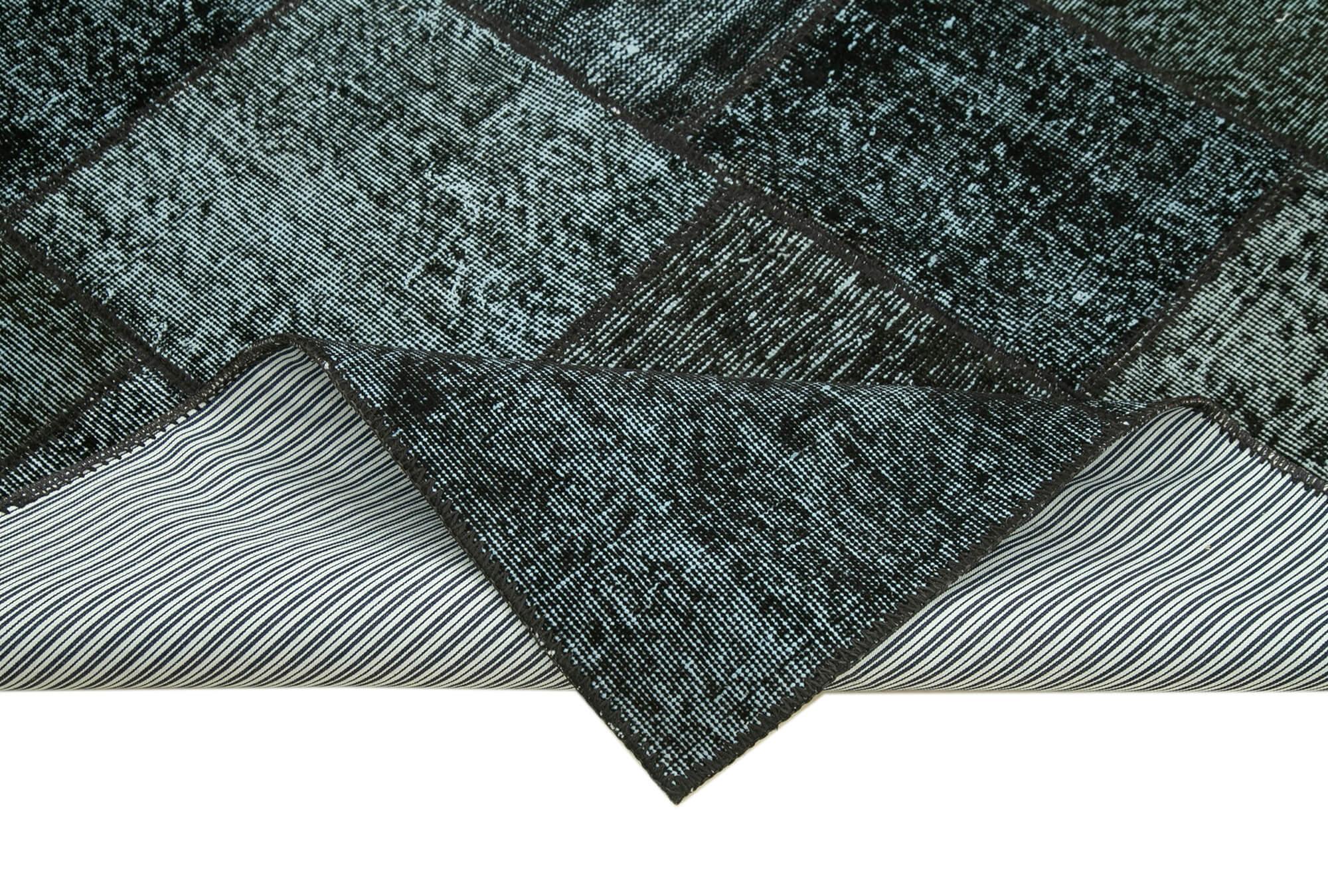 5 x 7 Black Patchwork Rug - 2493