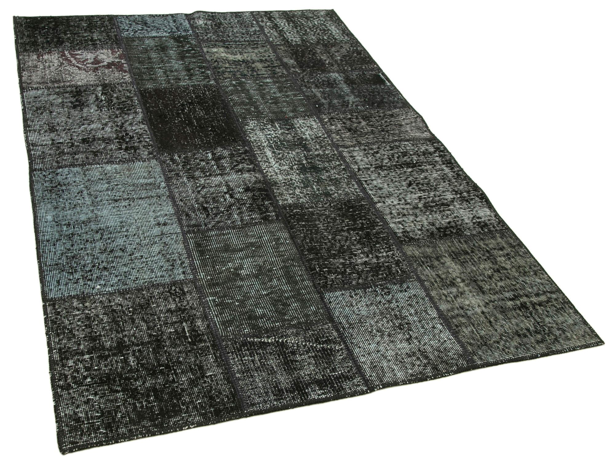 4 x 7 Black Patchwork Rug - 2495