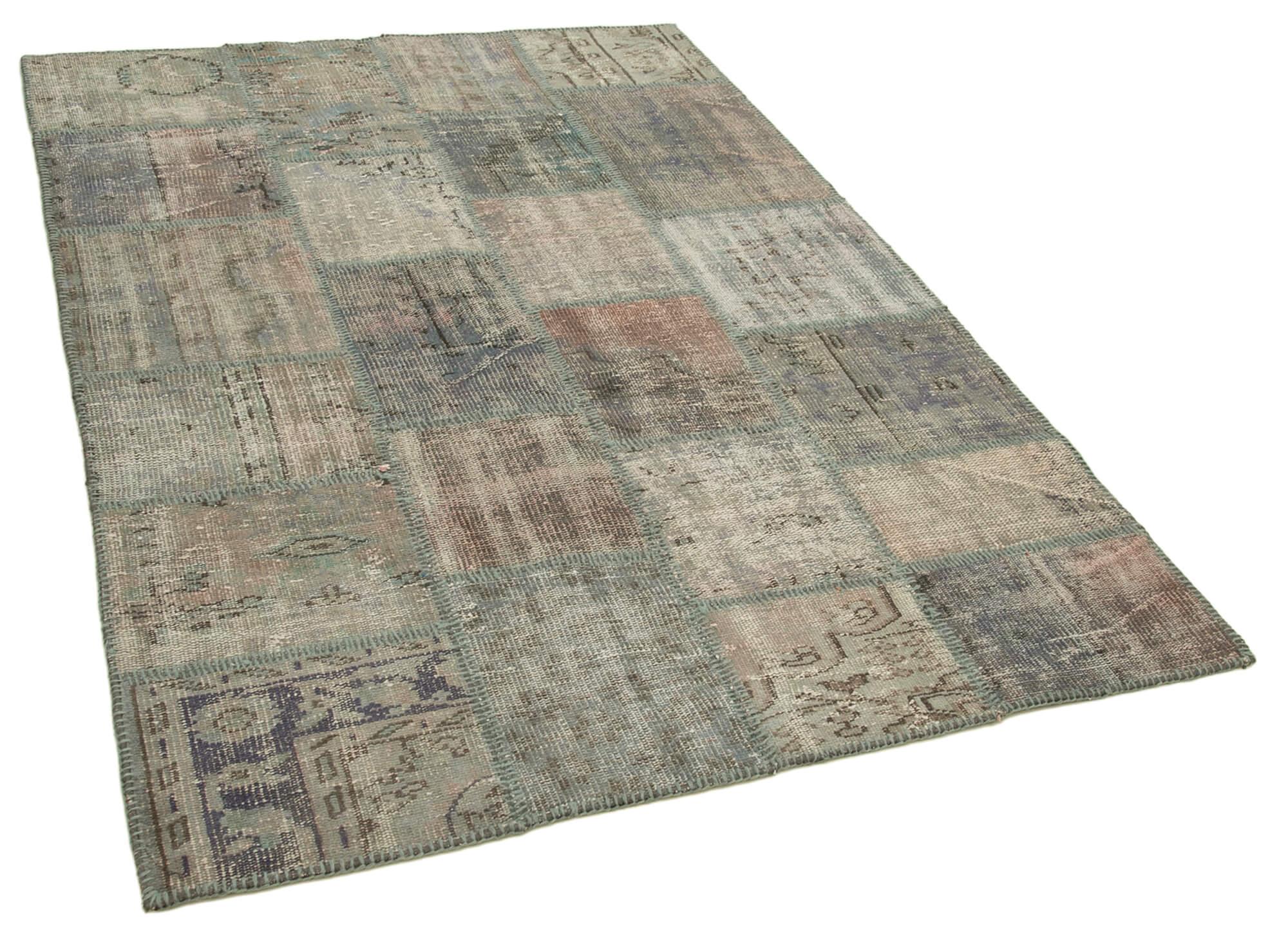 4 x 7 Grey Patchwork Rug - 2500