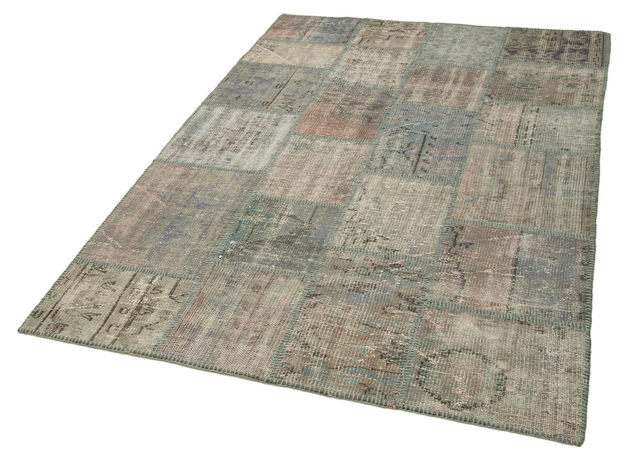 4 x 7 Grey Patchwork Rug - 2500