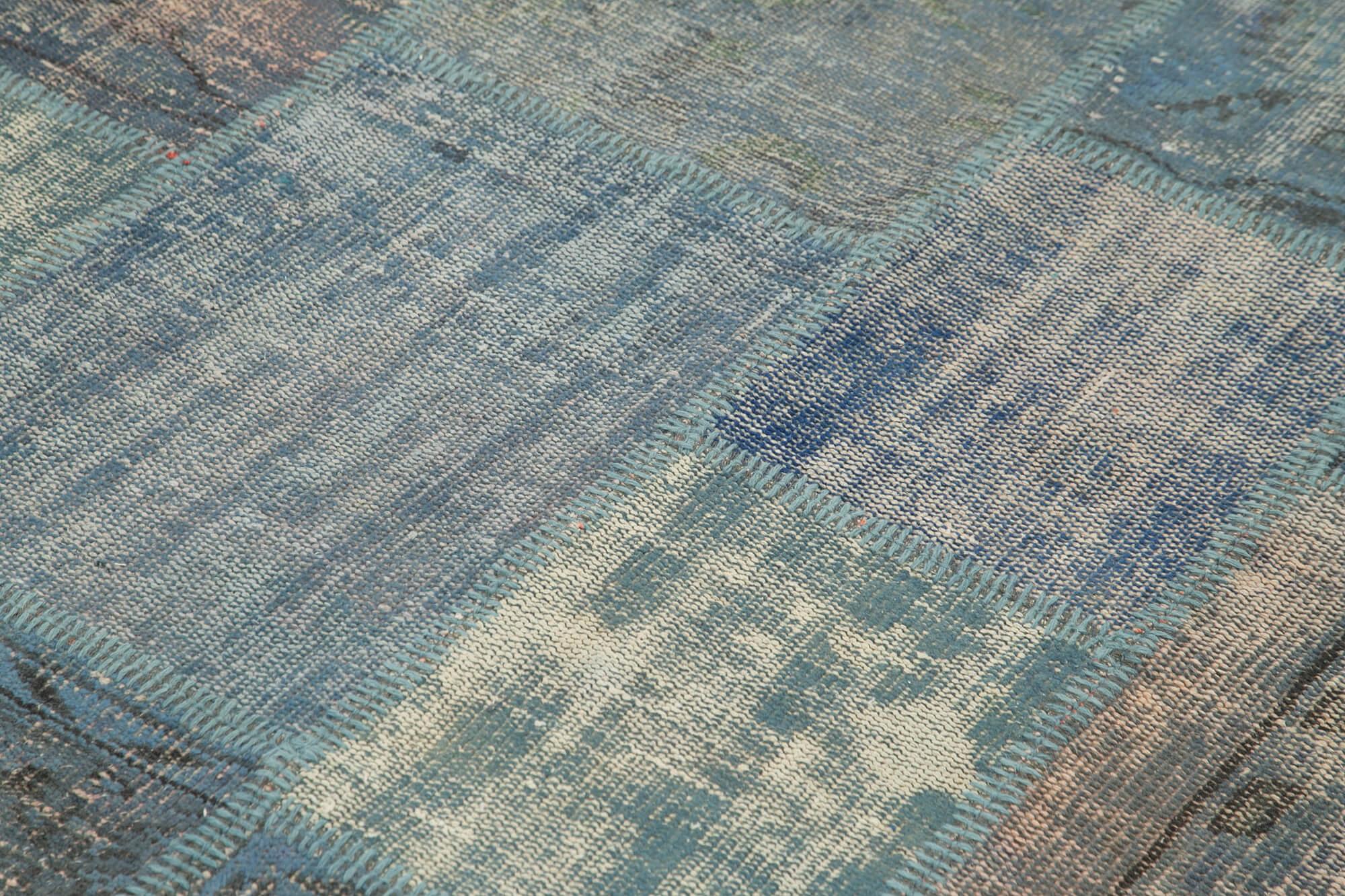 5 x 7 Blue Patchwork Rug - 2505