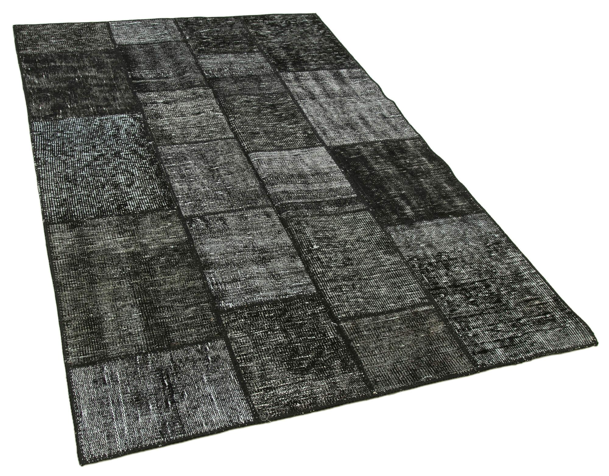 4 x 7 Black Patchwork Rug - 2510