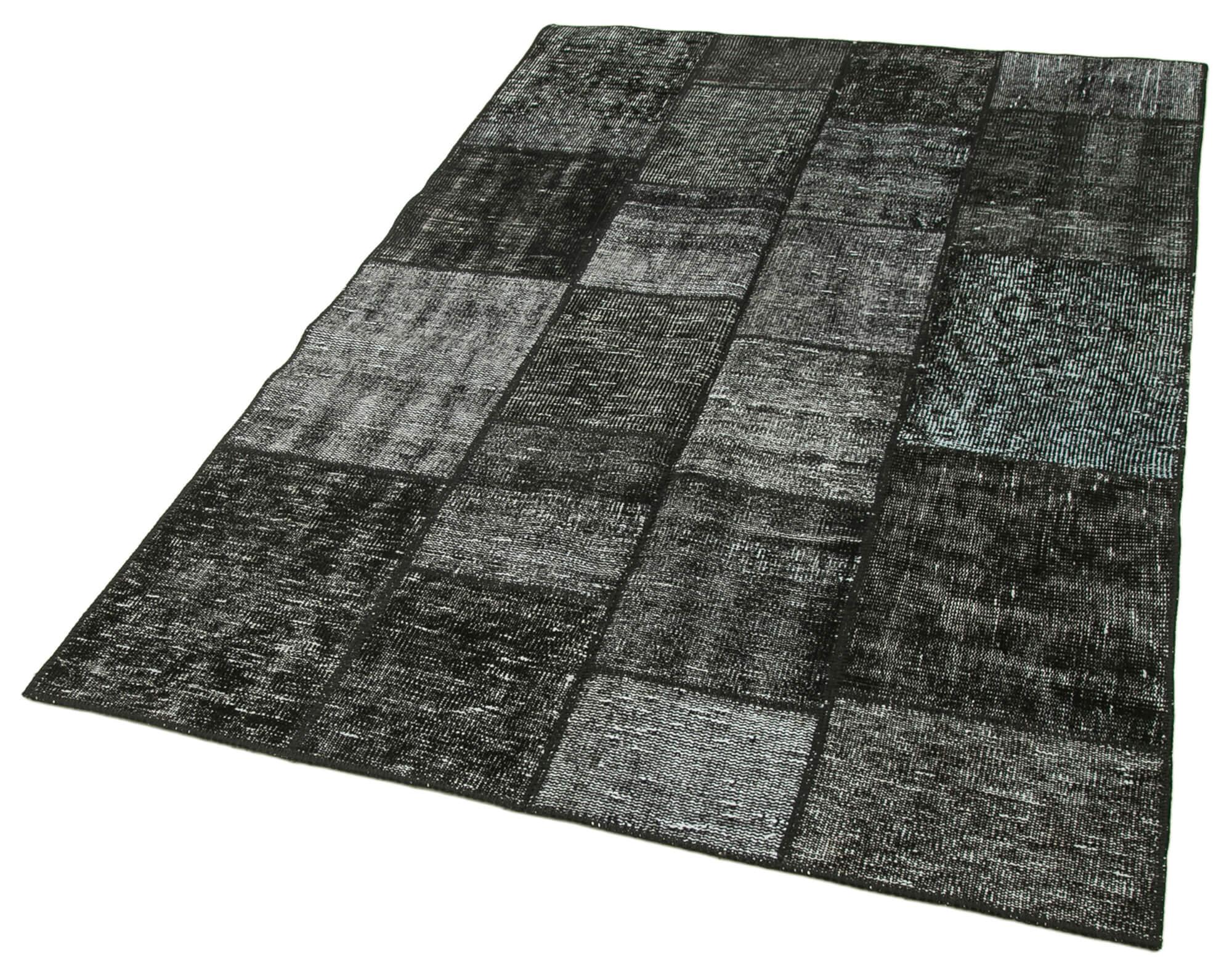 4 x 7 Black Patchwork Rug - 2510