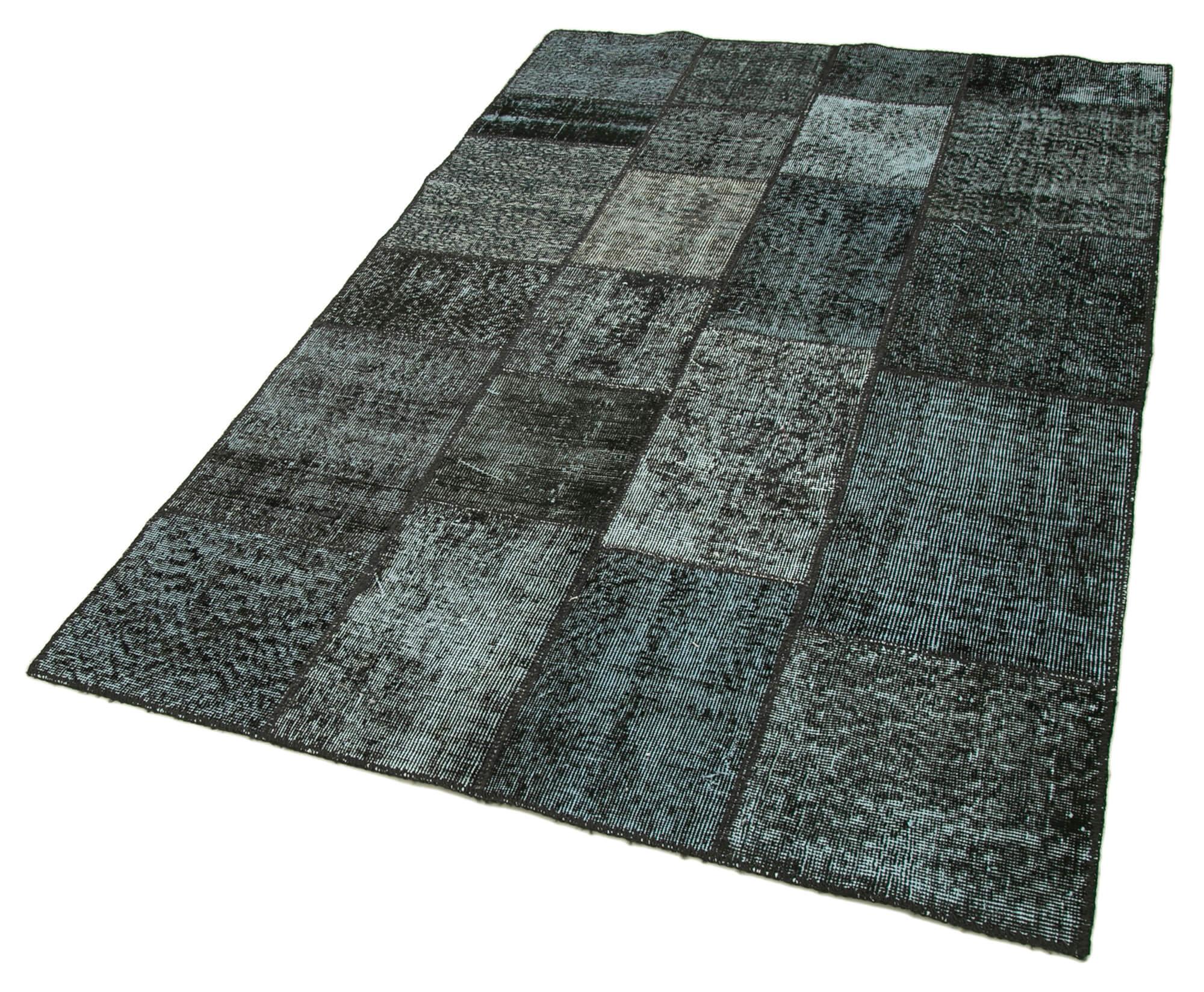 4 x 7 Black Patchwork Rug - 2520