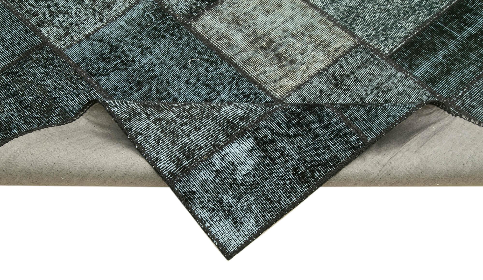 4 x 7 Black Patchwork Rug - 2520