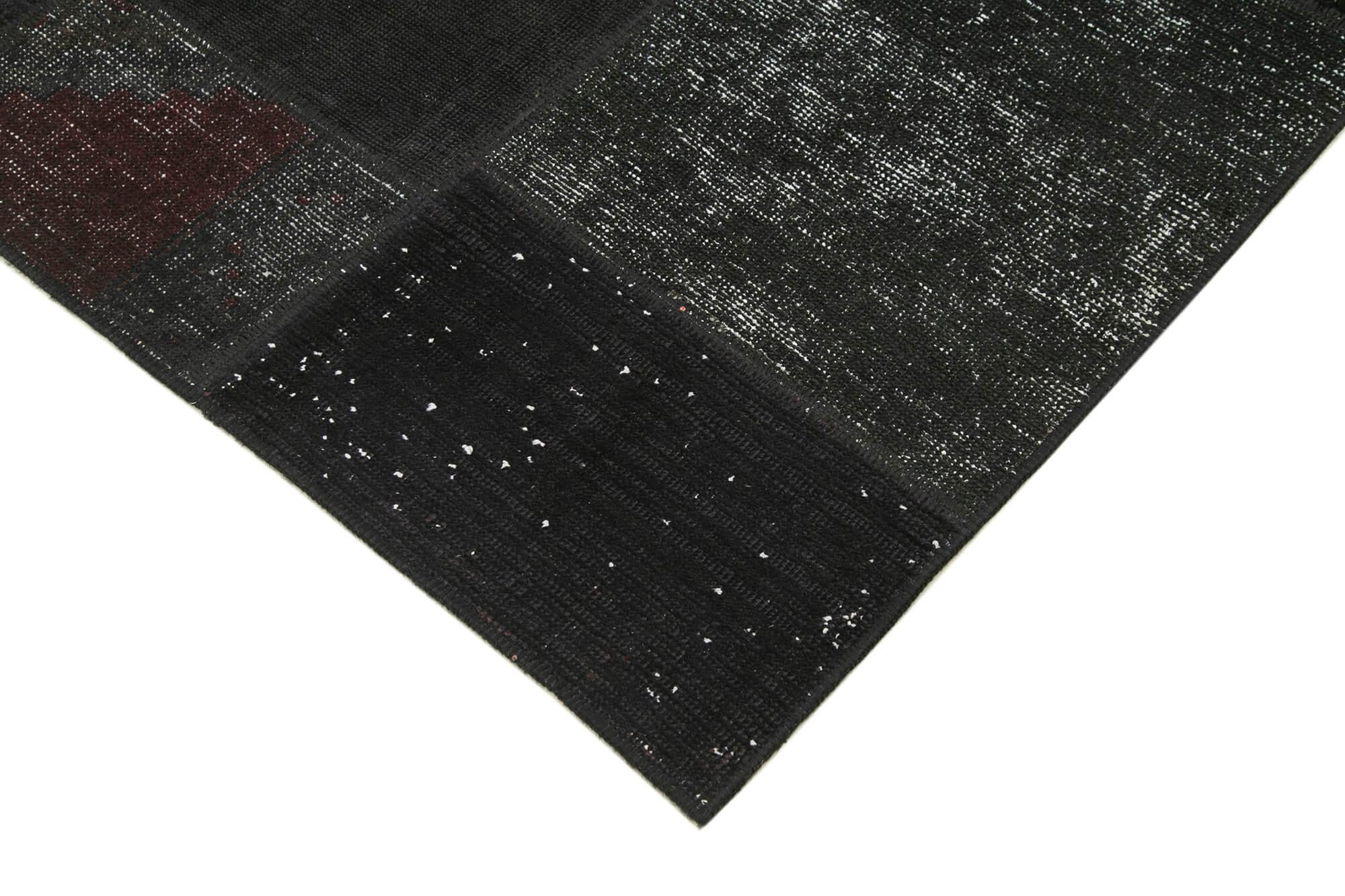 6 x 8 Black Patchwork Rug - 2554