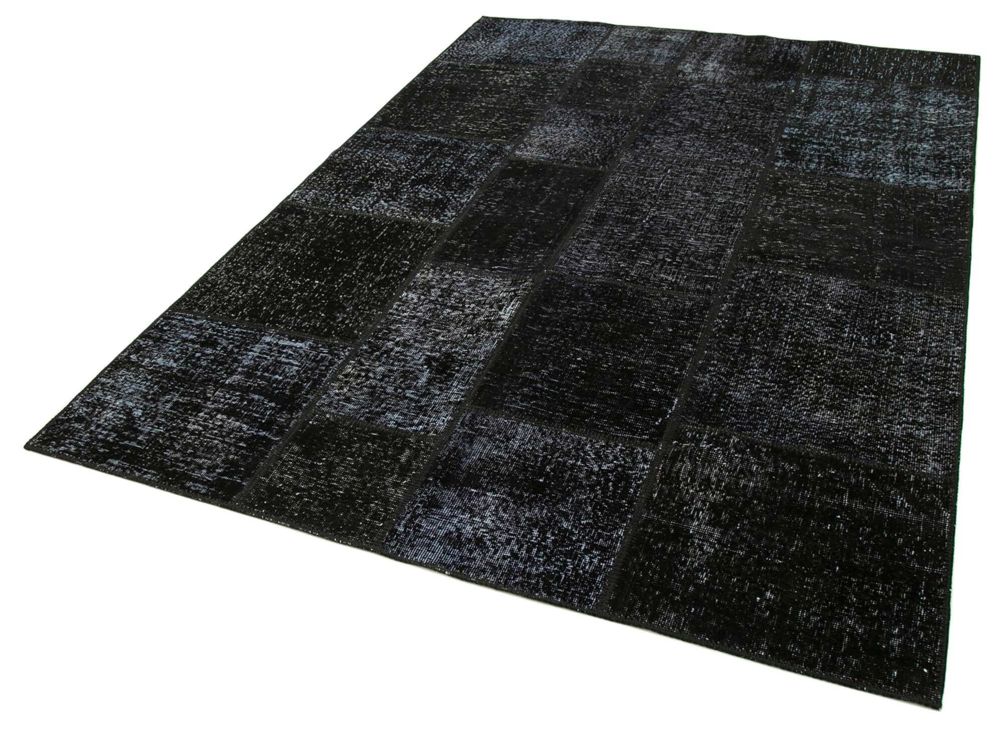 6 x 8 Black Patchwork Rug - 2567