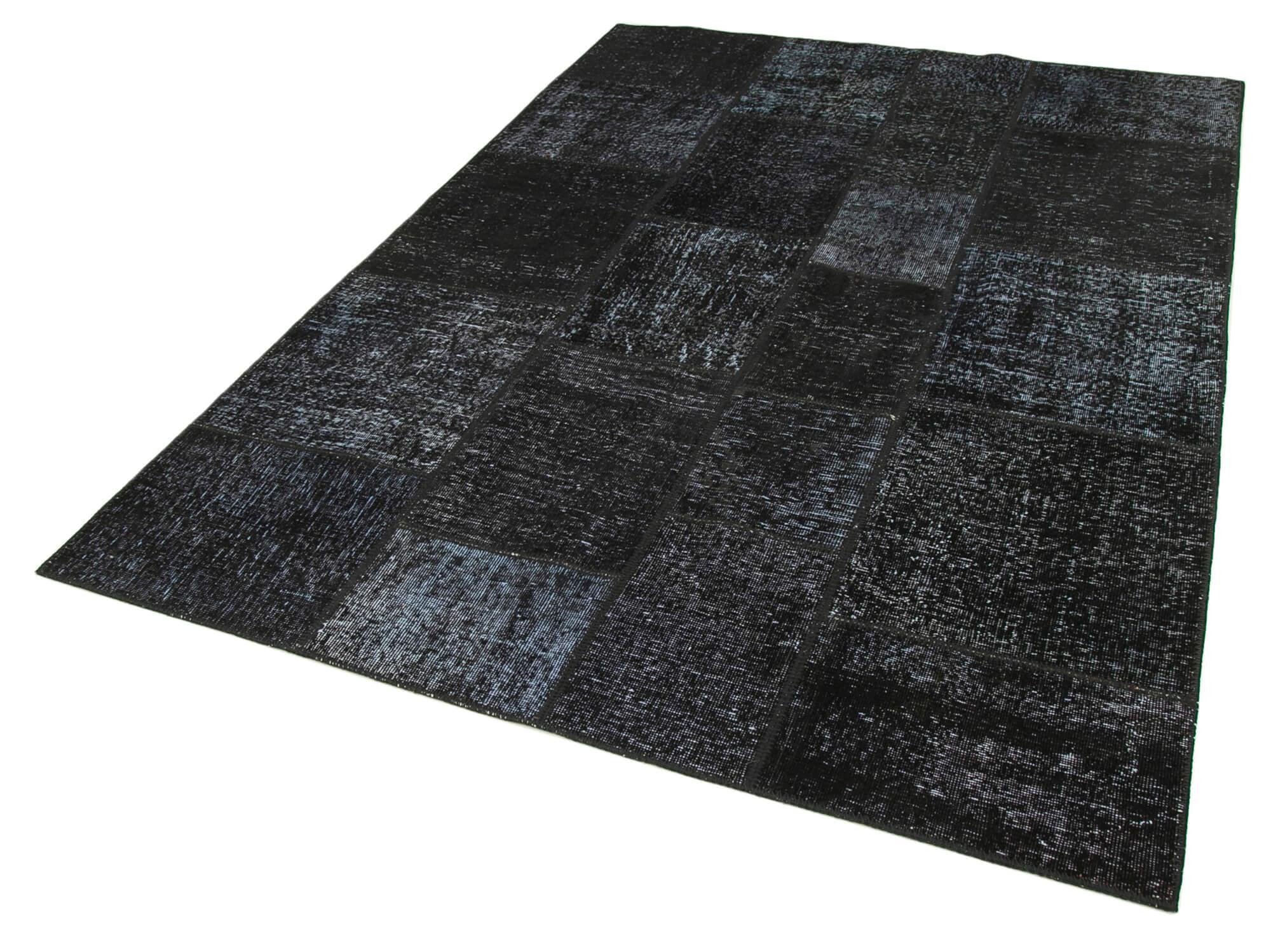 6 x 8 Black Patchwork Rug - 2568