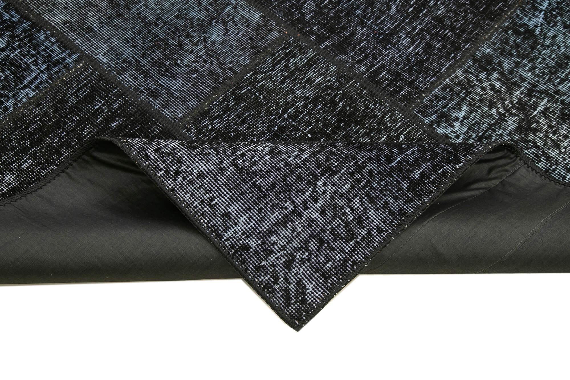 6 x 8 Black Patchwork Rug - 2568