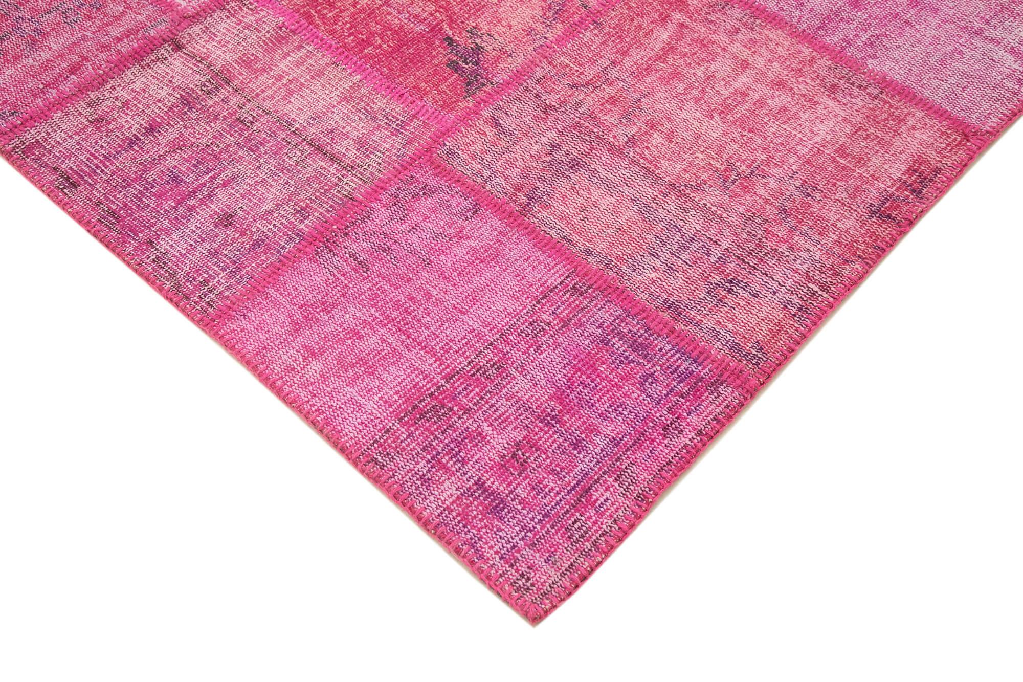 6 x 8 Pink Patchwork Rug - 2577