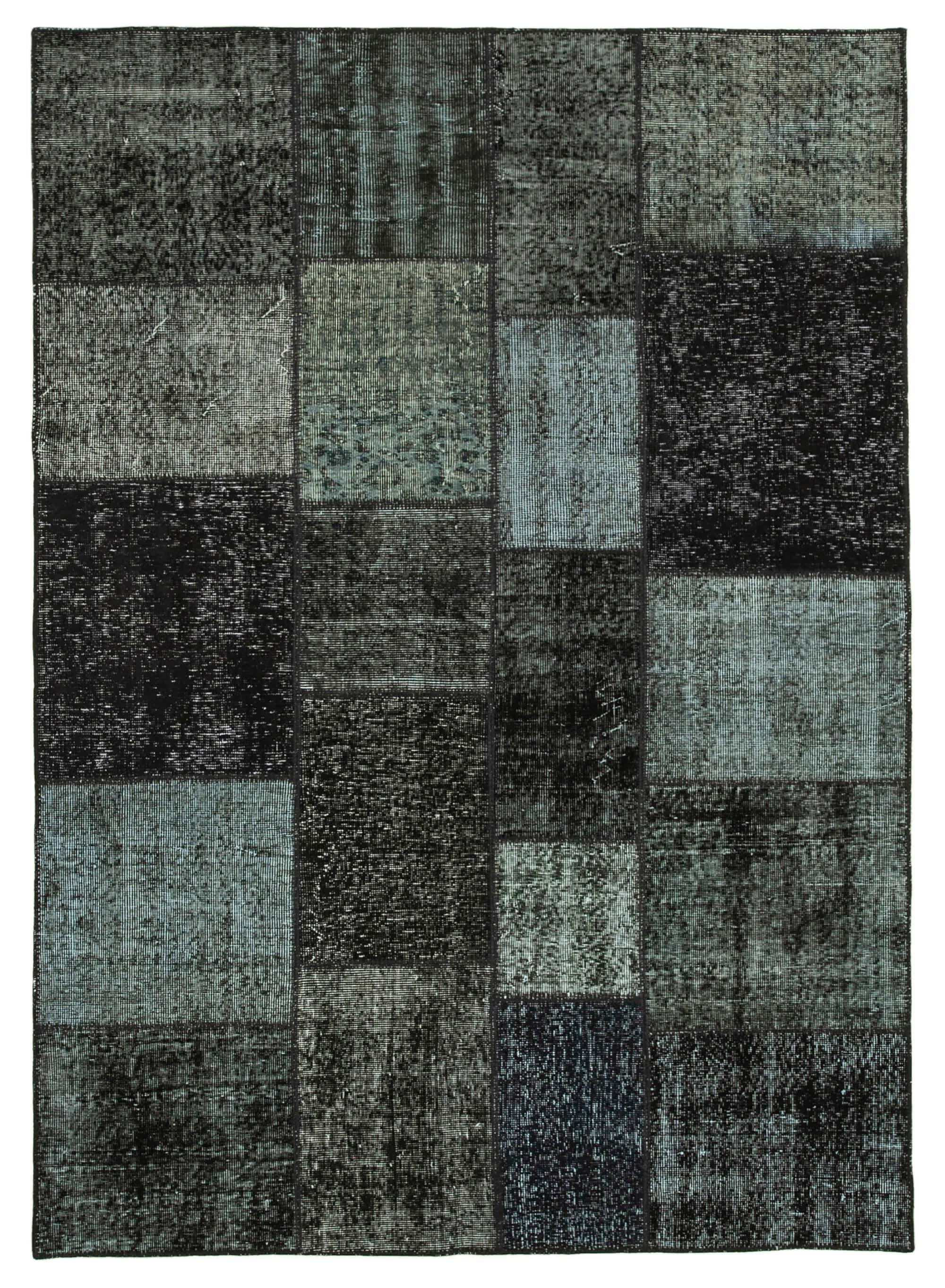 6 x 8 Black Patchwork Rug - 2582