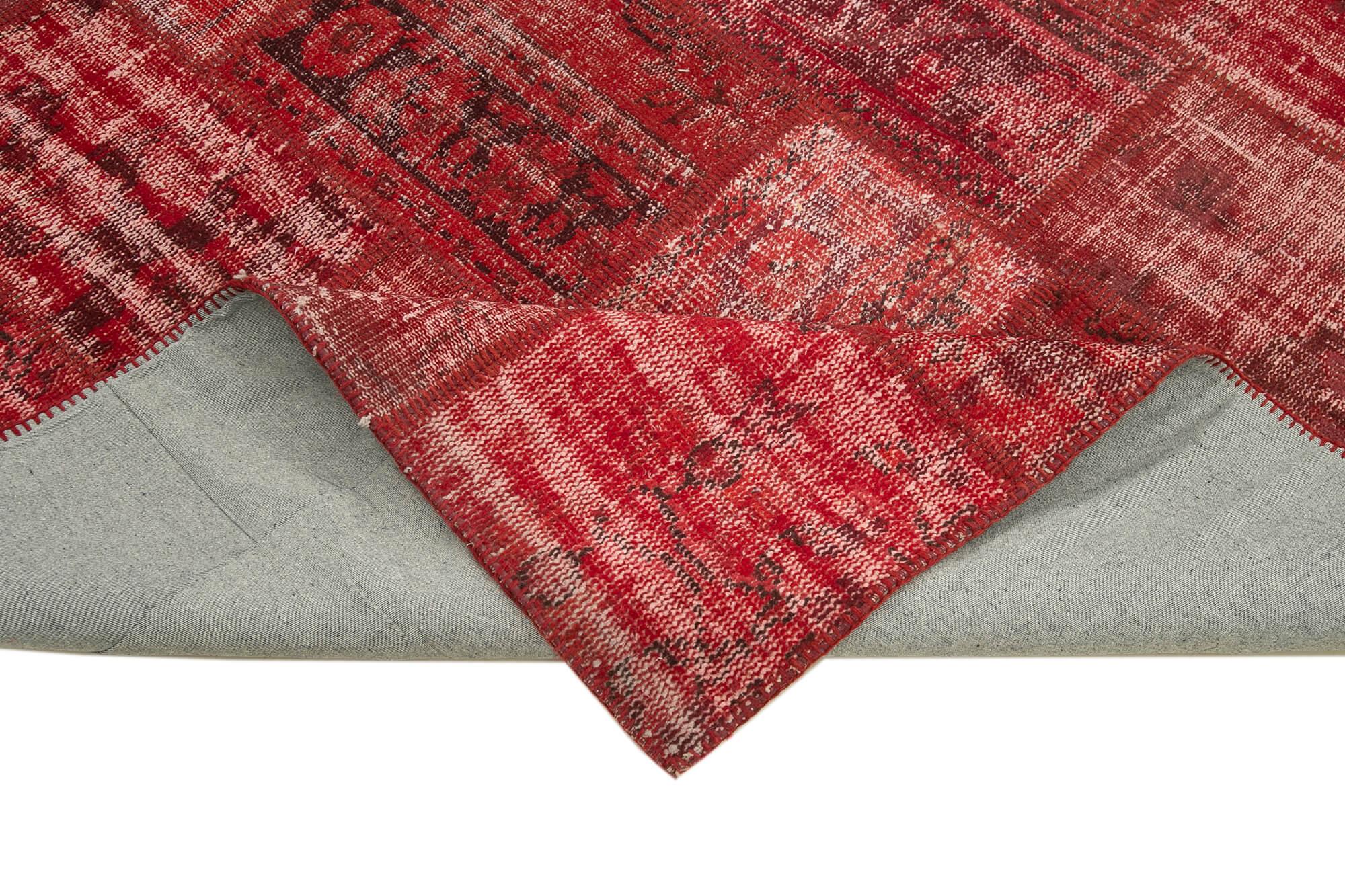 6 x 8 Red Patchwork Rug - 2585