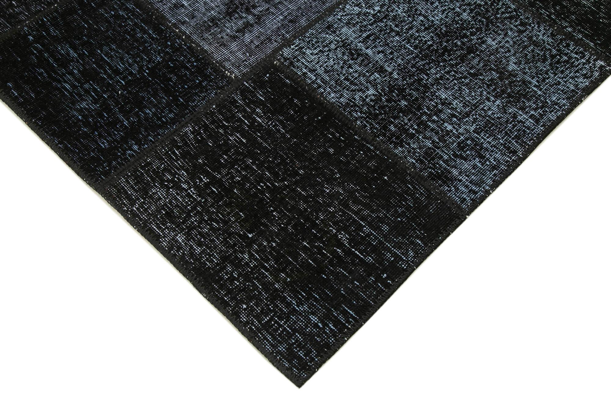 6 x 8 Black Patchwork Rug - 2587