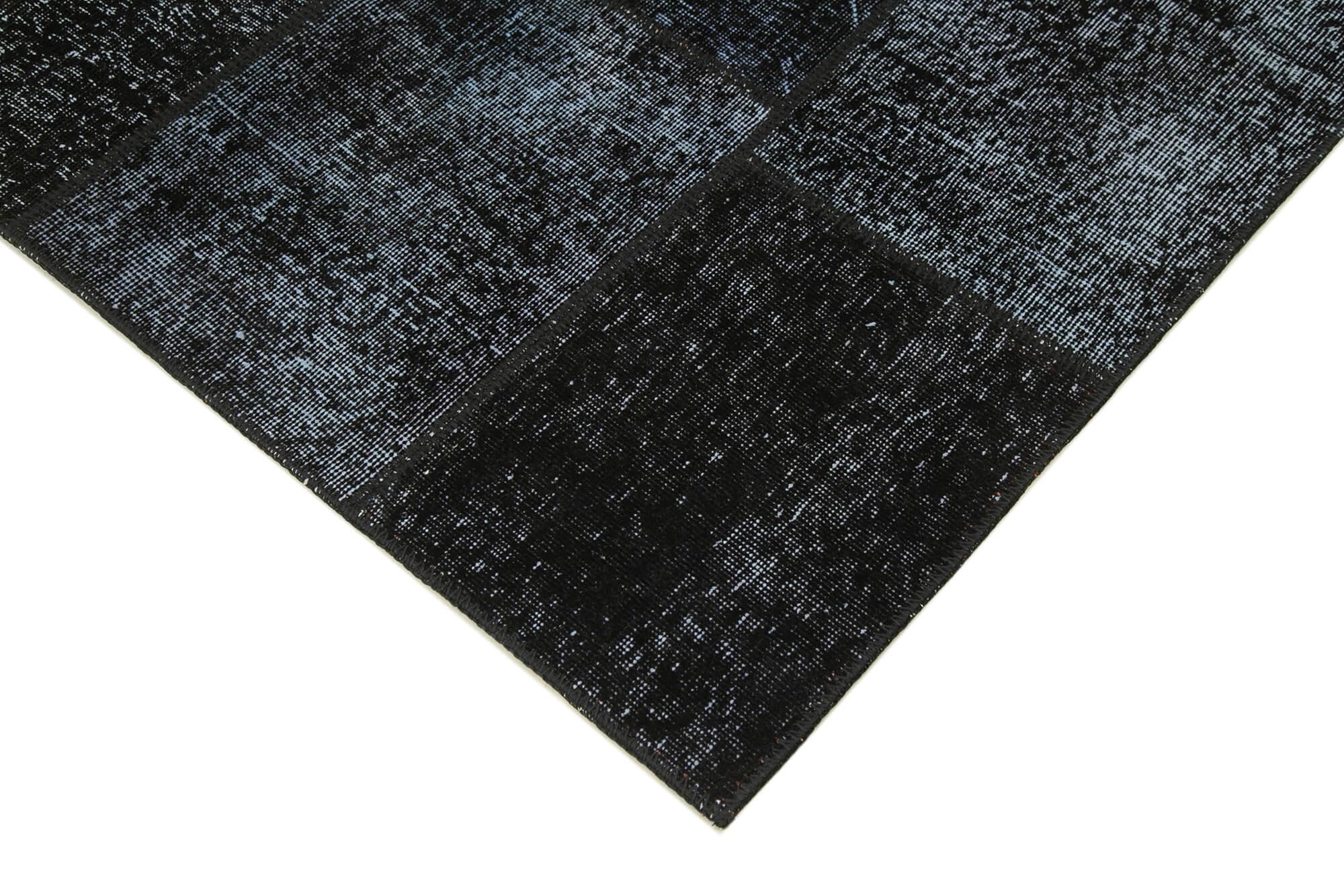 5 x 8 Black Patchwork Rug - 2589