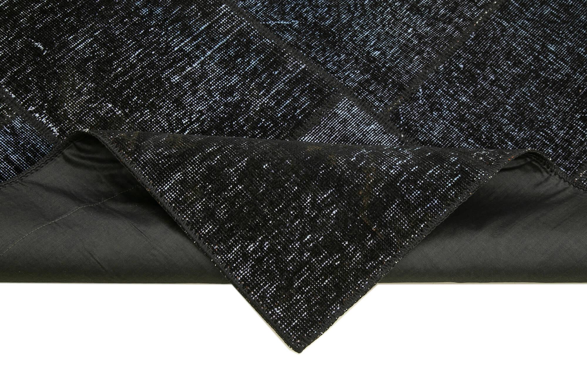 5 x 8 Black Patchwork Rug - 2589