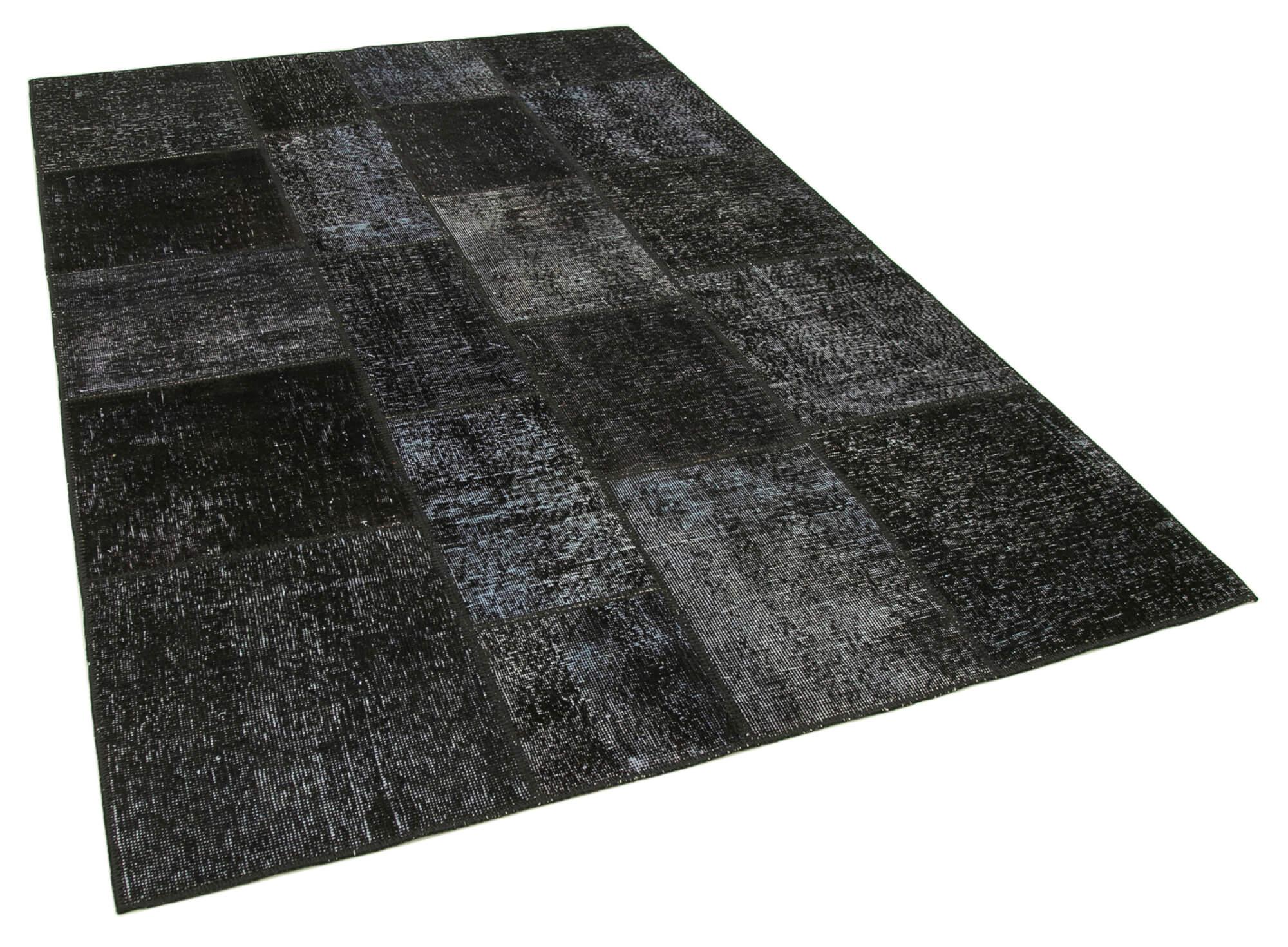 6 x 8 Black Patchwork Rug - 2596