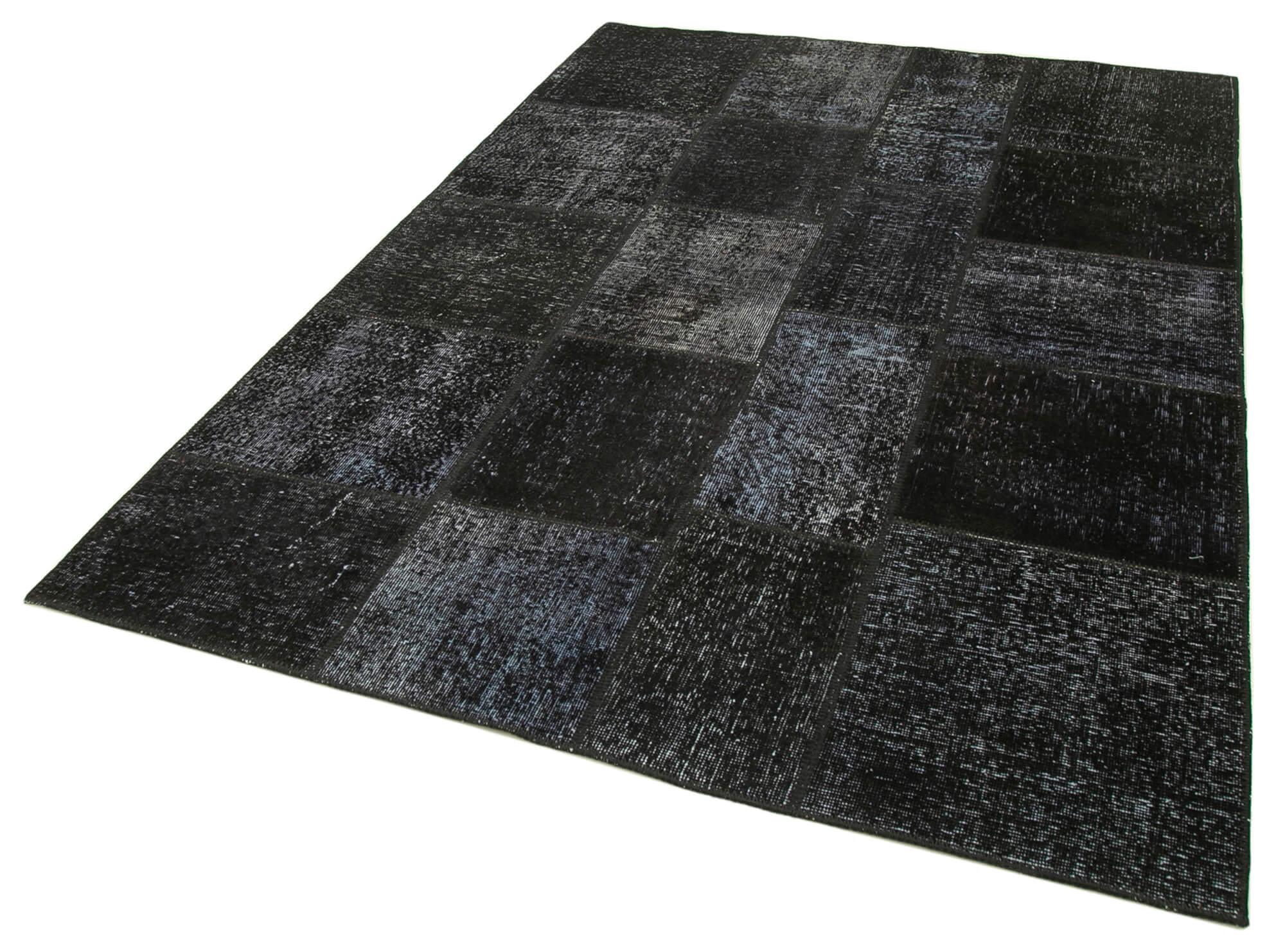 6 x 8 Black Patchwork Rug - 2596