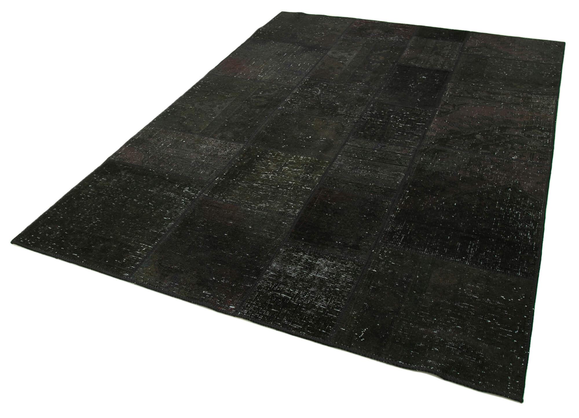 6 x 8 Black Patchwork Rug - 2604