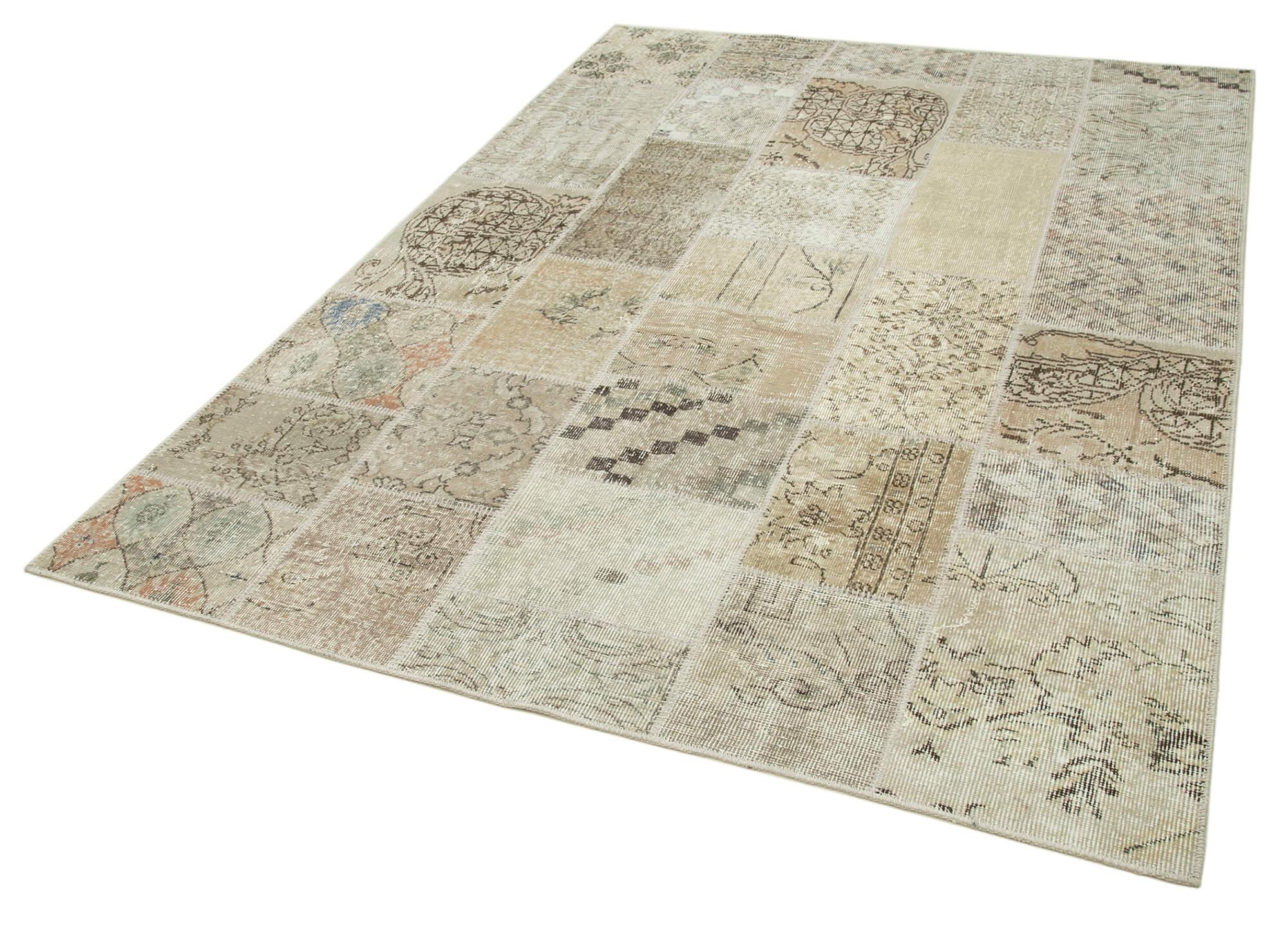 6 x 8 Beige Patchwork Rug - 2608