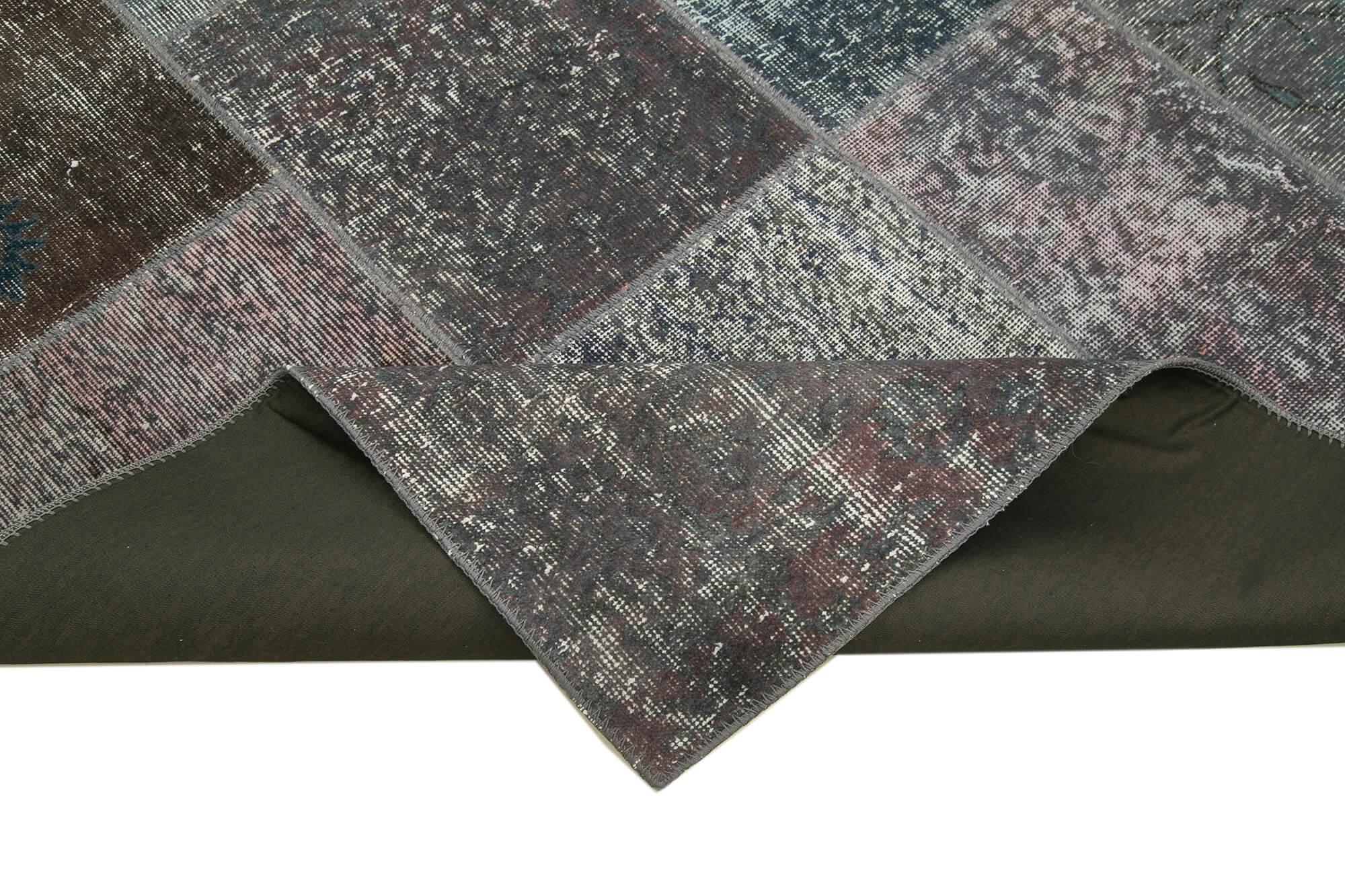 6 x 8 Grey Patchwork Rug - 2610