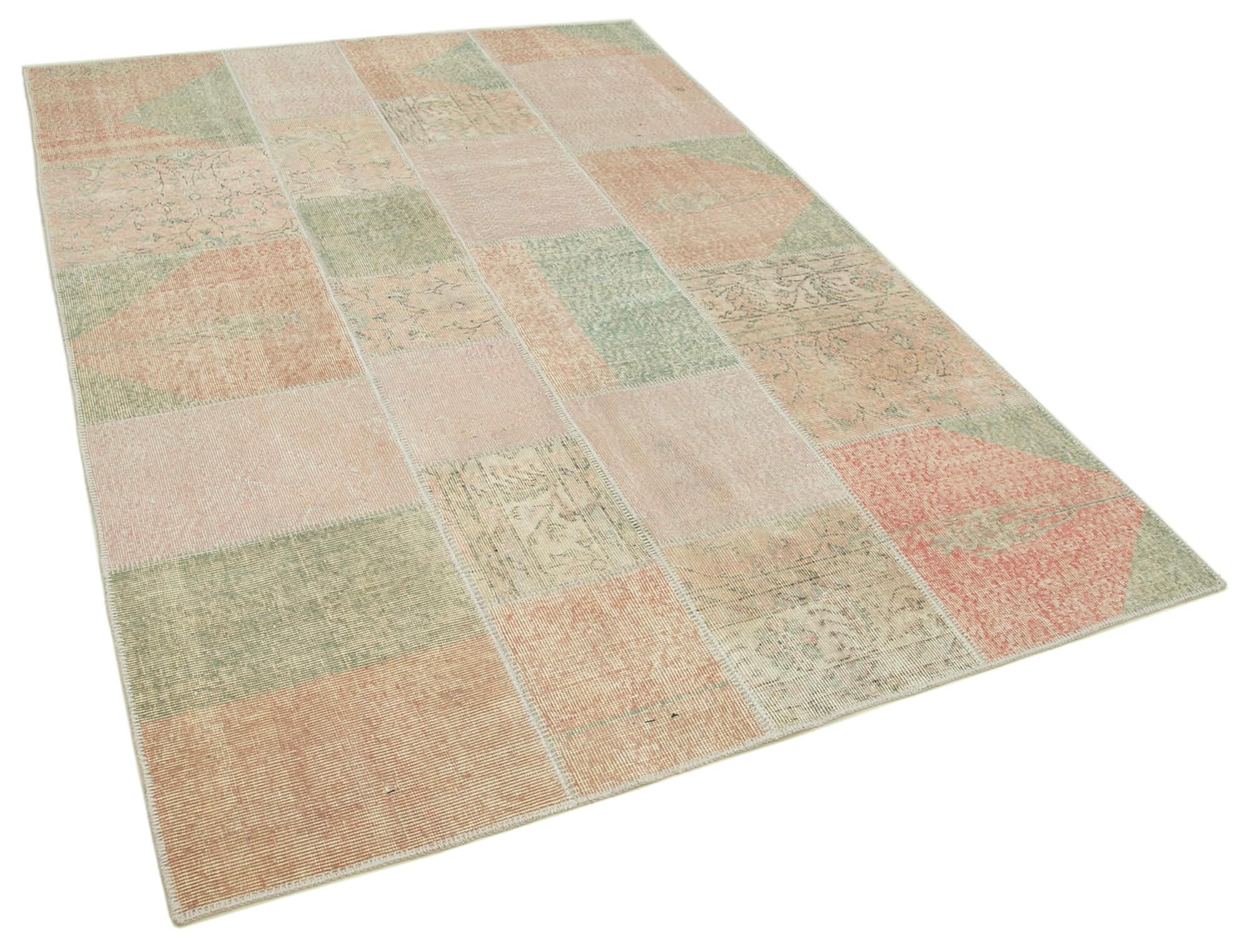 6 x 8 Beige Patchwork Rug - 2617