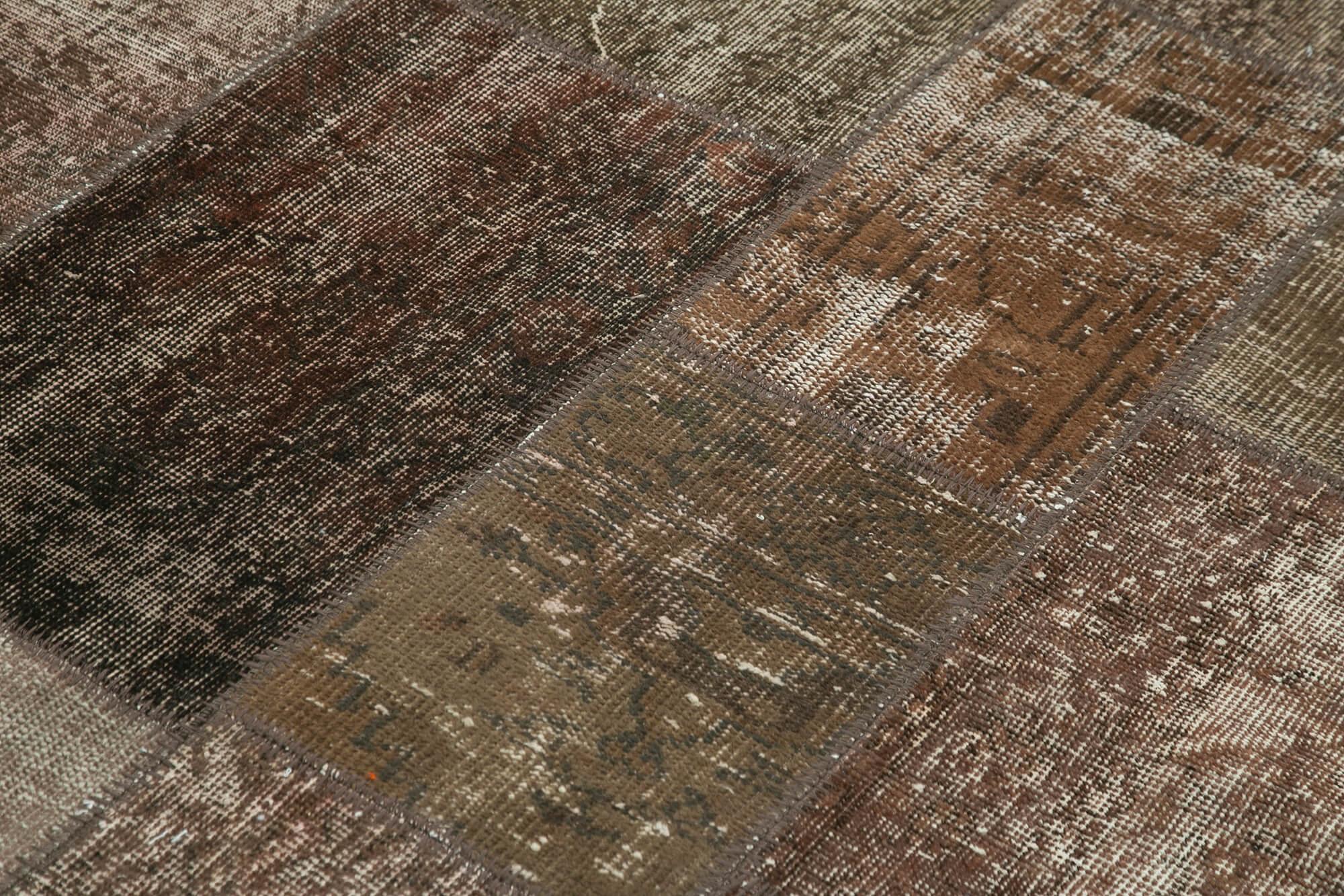 6 x 8 Brown Patchwork Rug - 2625