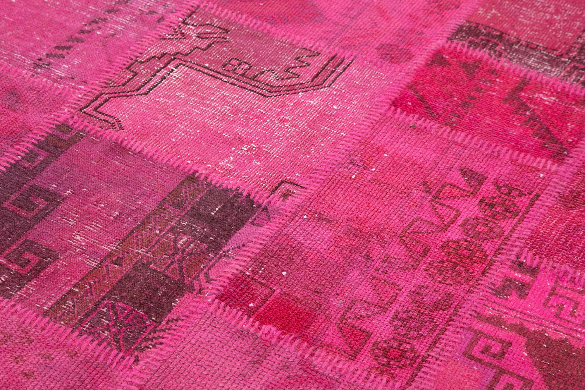 6 x 8 Pink Patchwork Rug - 2632