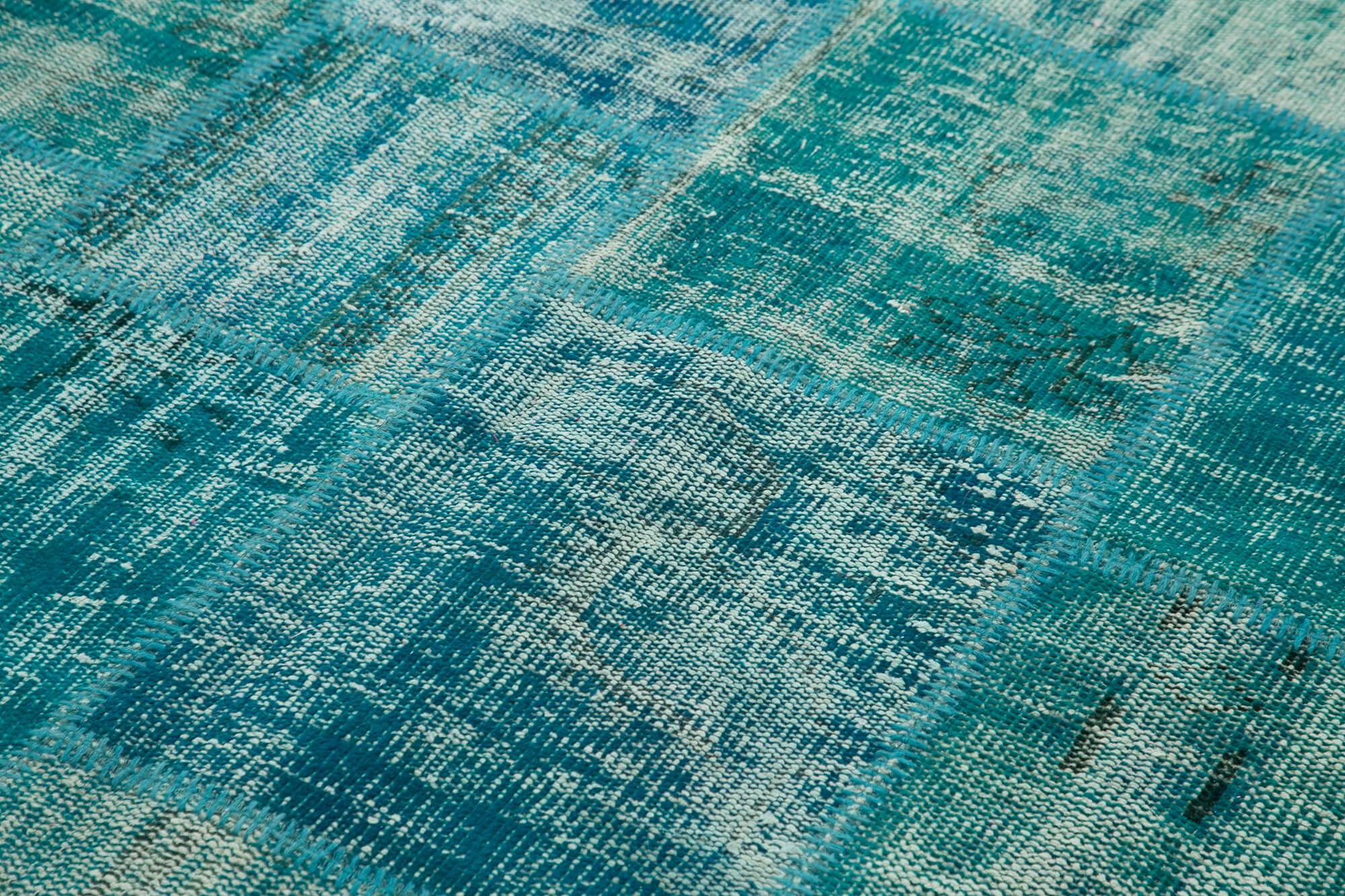 6 x 8 Turquoise Patchwork Rug - 2633