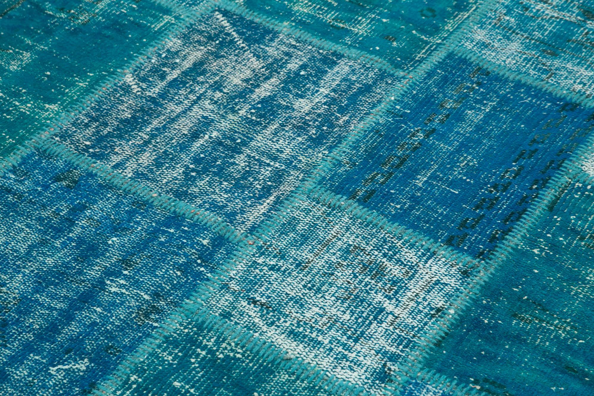 6 x 8 Turquoise Patchwork Rug - 2635