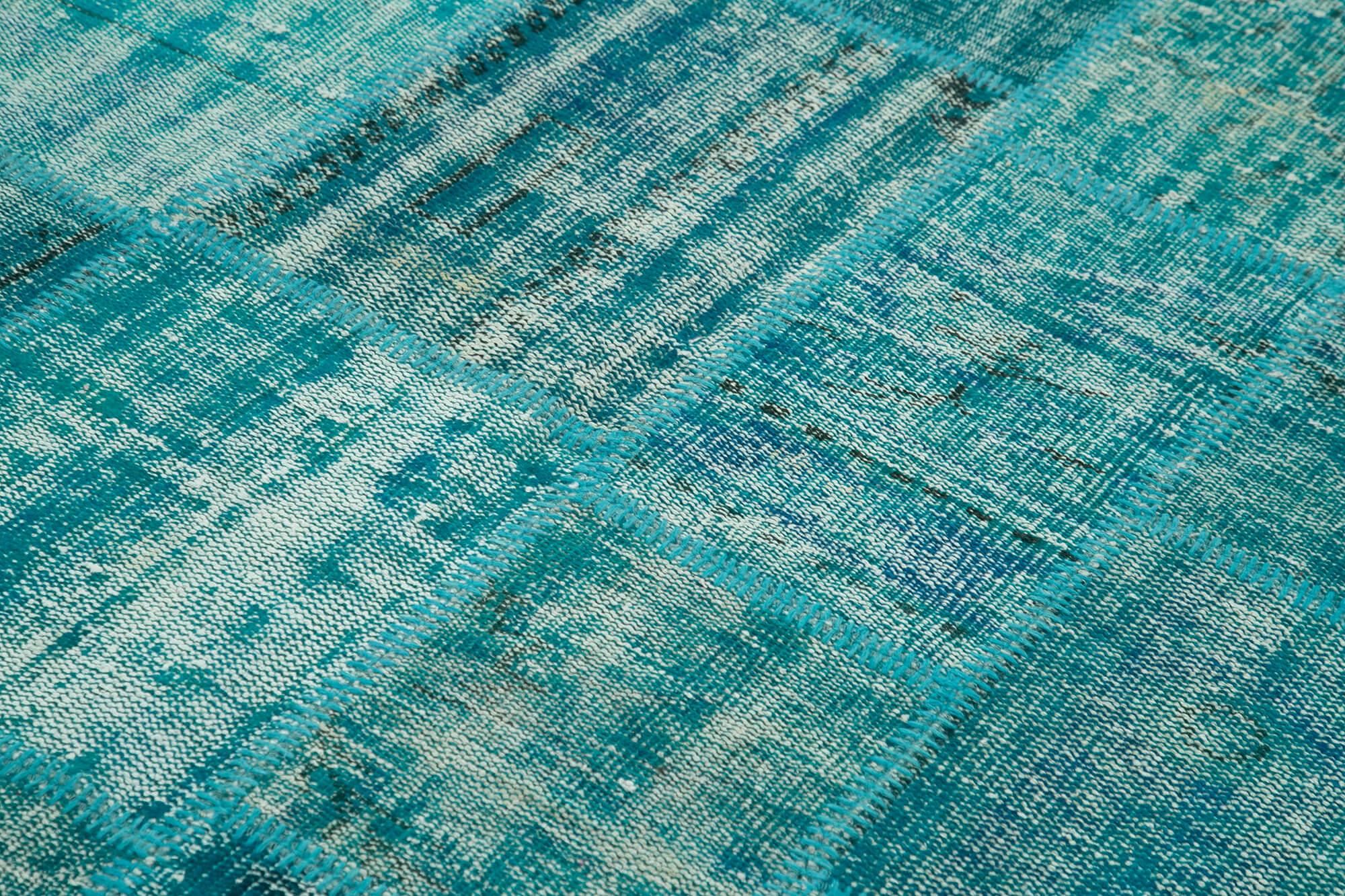 6 x 8 Turquoise Patchwork Rug - 2636