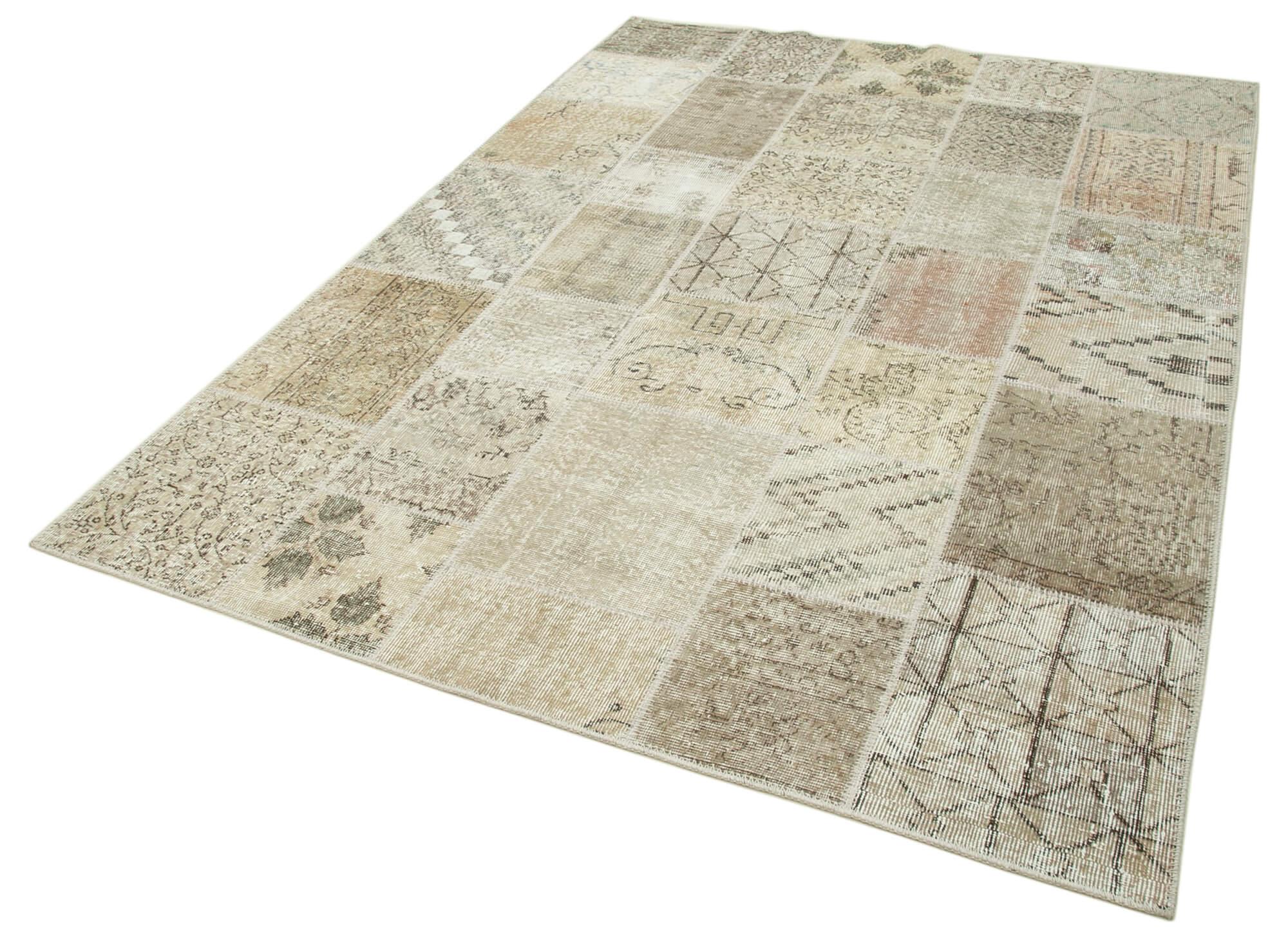 6 x 8 Beige Patchwork Rug - 2646