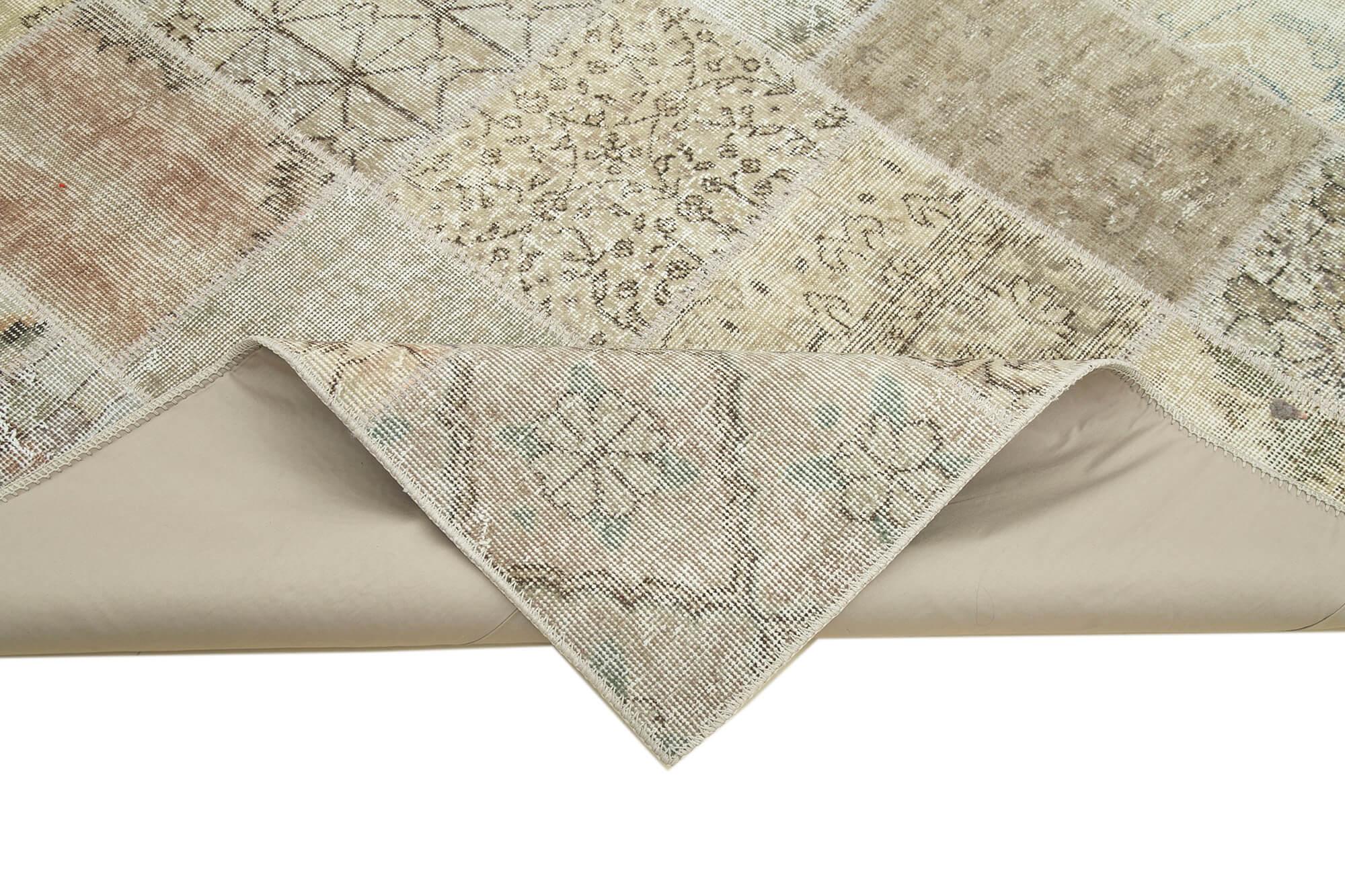 6 x 8 Beige Patchwork Rug - 2646