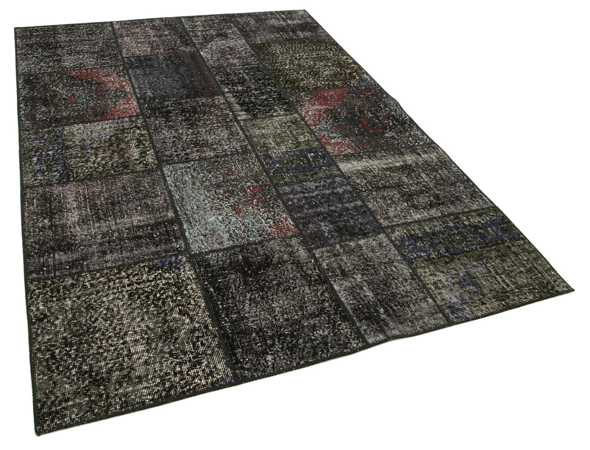 6 x 8 Black Patchwork Rug - 2650