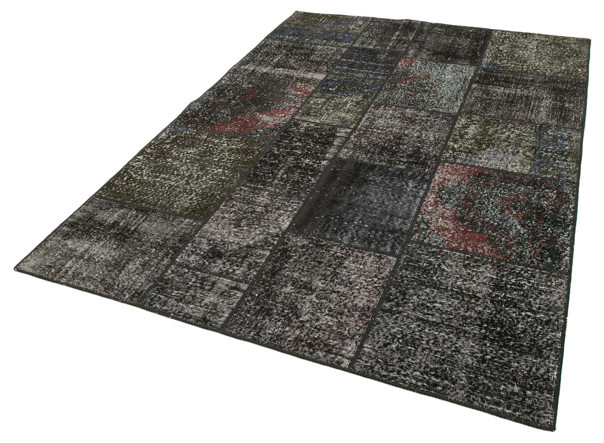 6 x 8 Black Patchwork Rug - 2650