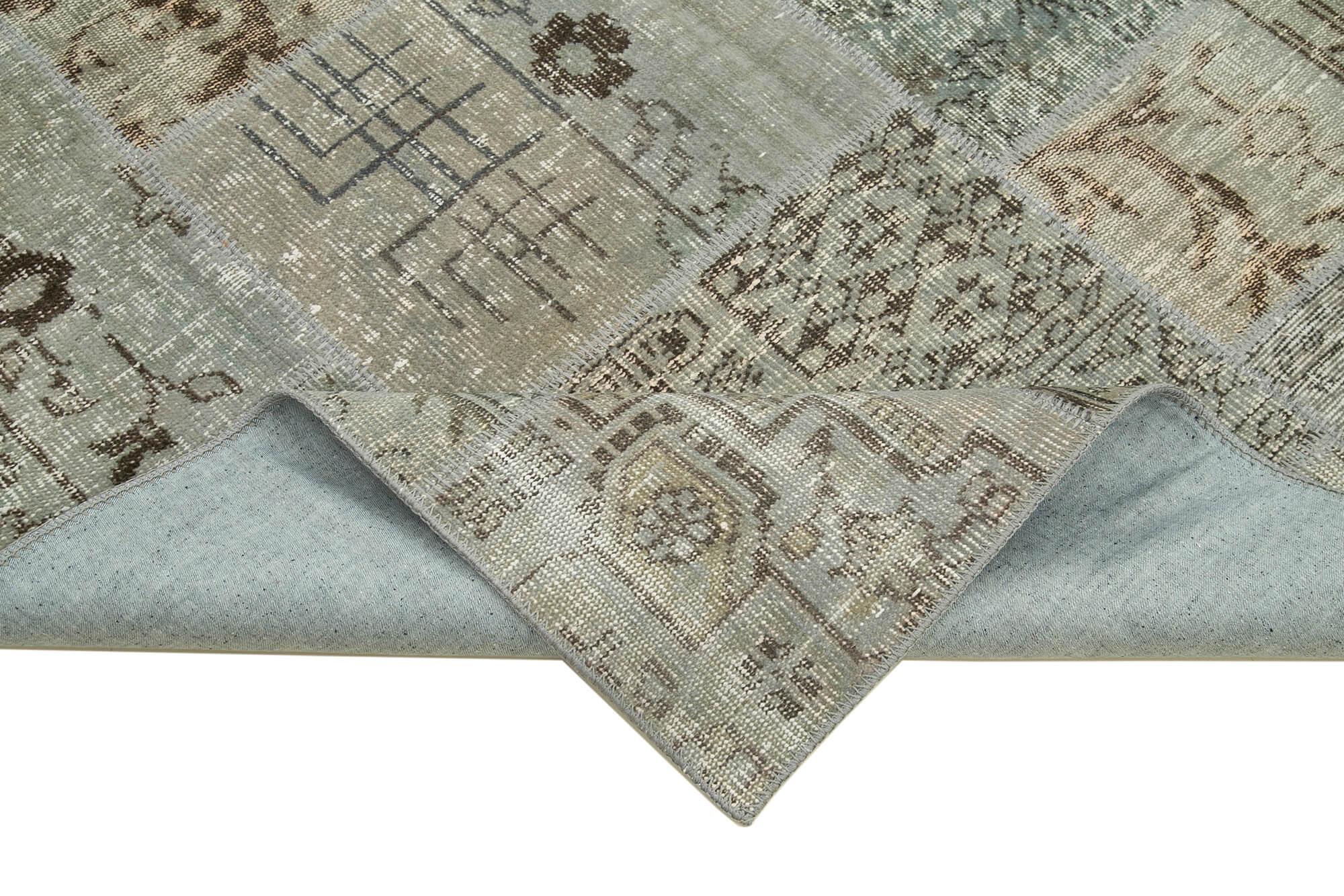 5 x 8 Grey Patchwork Rug - 2656