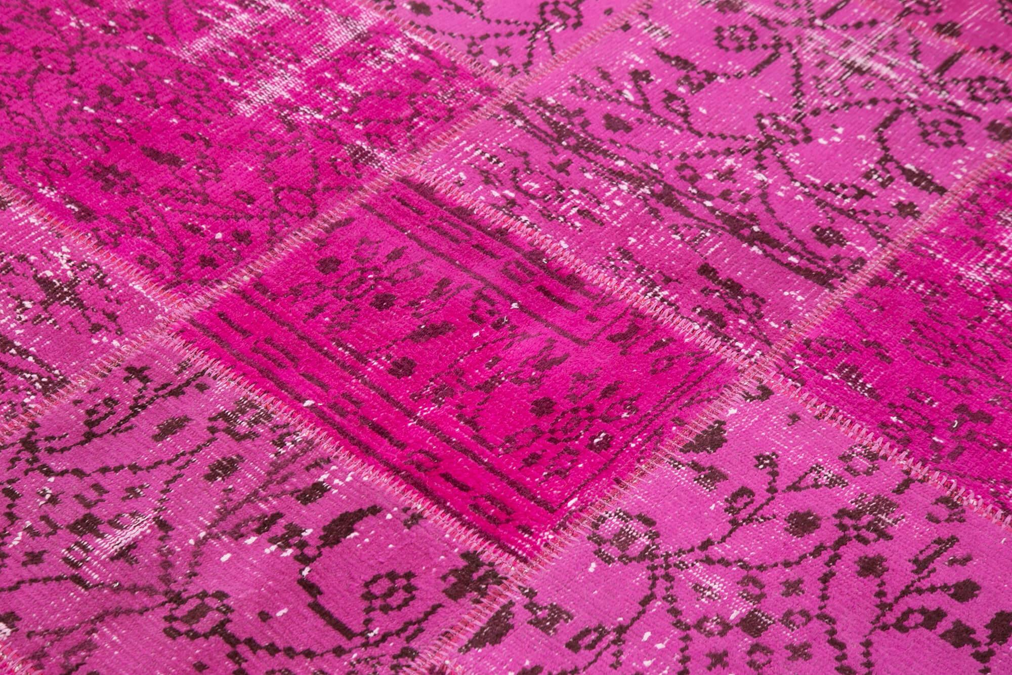 5 x 7 Pink Patchwork Rug - 2671