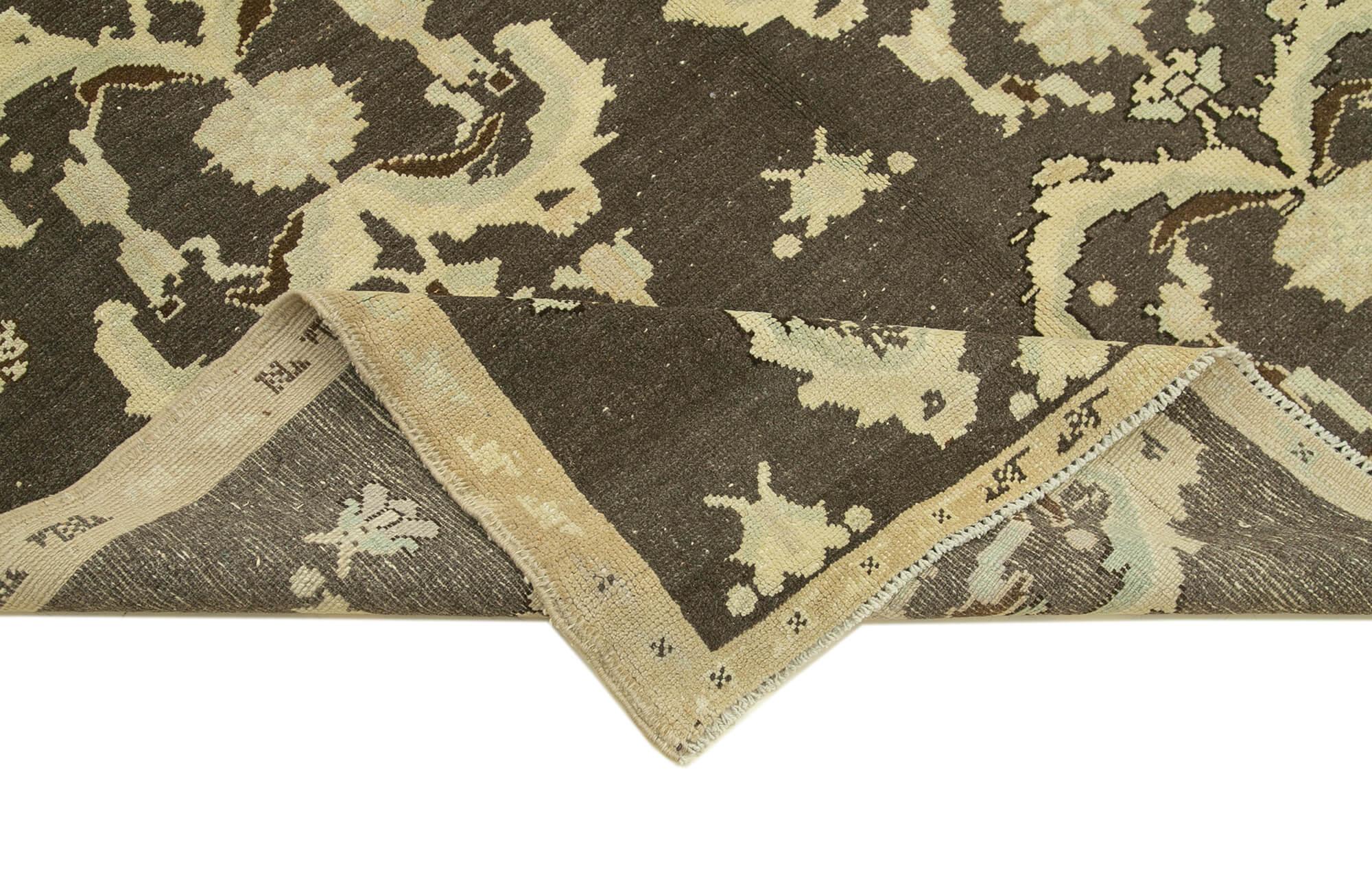 5 x 9 Beige Vintage Anatolian Rug - 2685