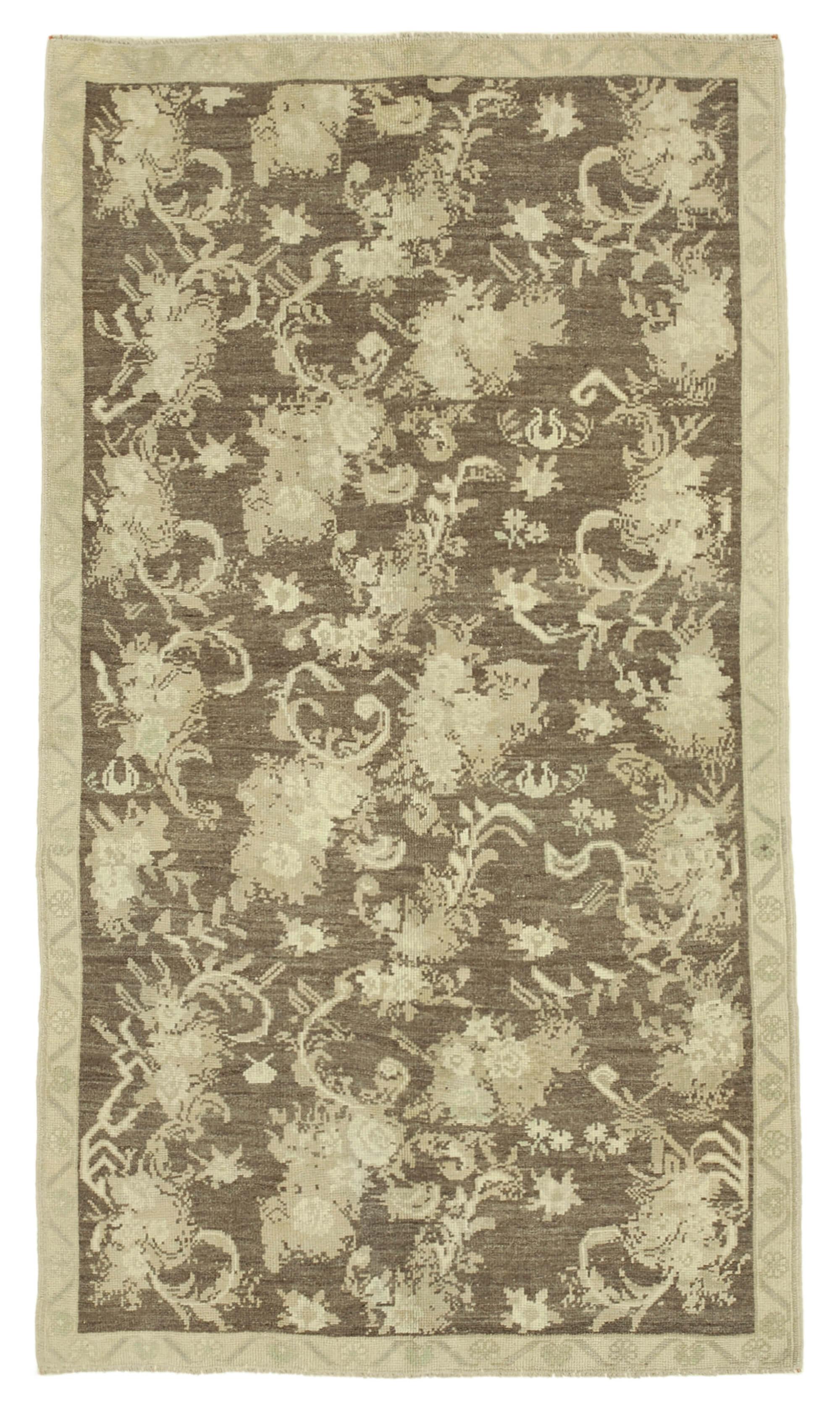 4 x 8 Beige Vintage Anatolian Rug - 2689