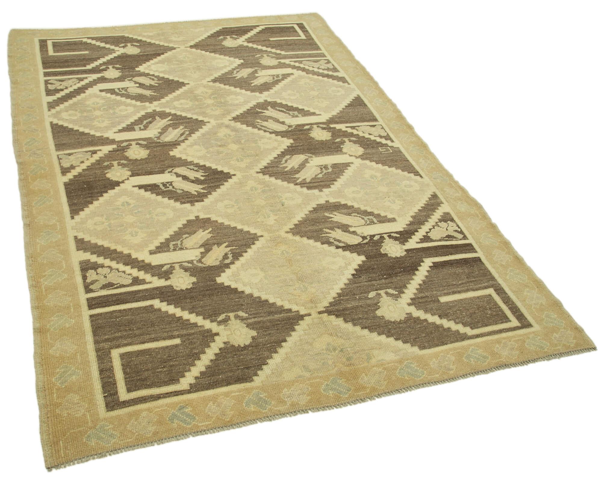 5 x 7 Beige Vintage Anatolian Rug - 2691