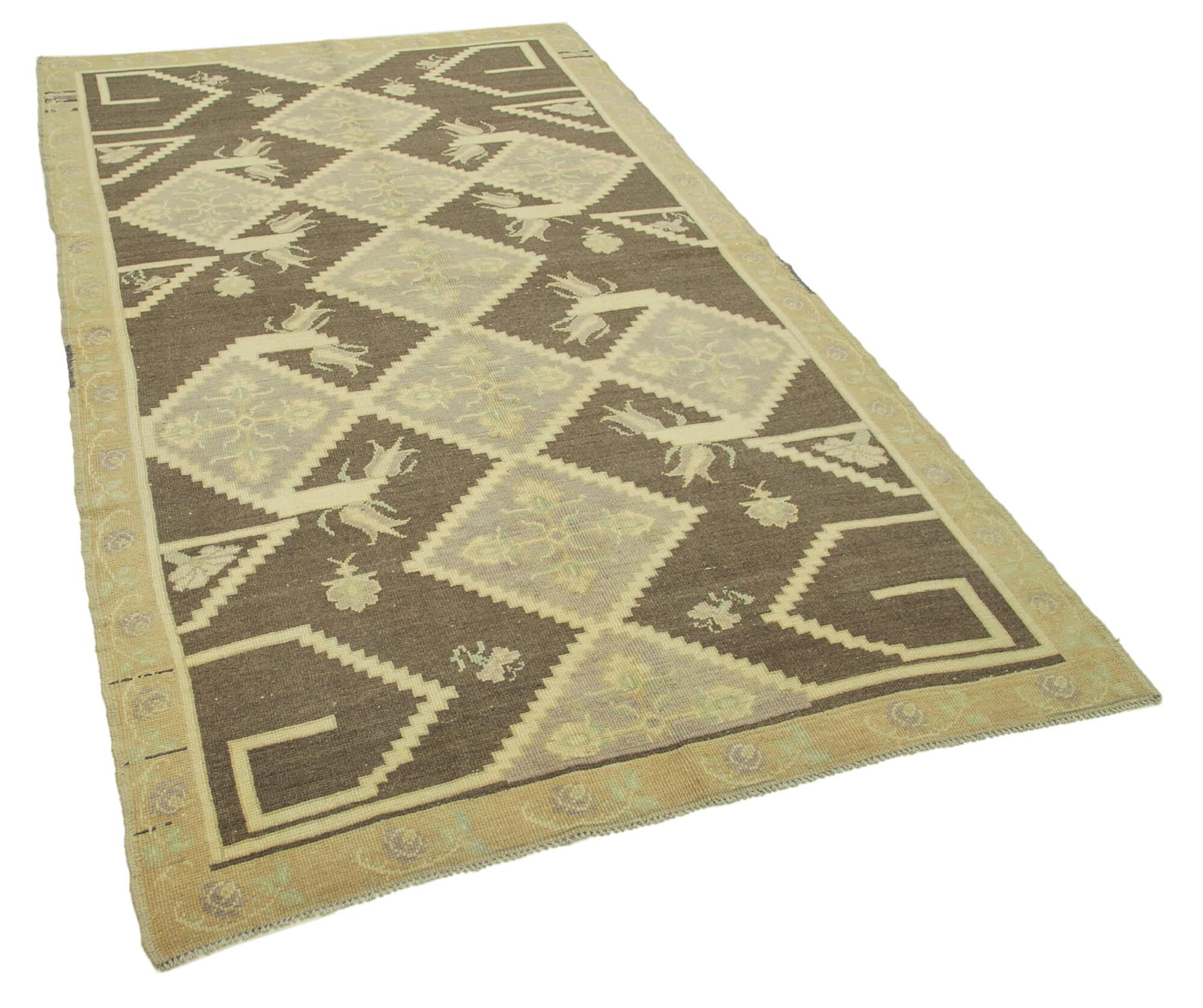 5 x 8 Beige Vintage Anatolian Rug - 2692