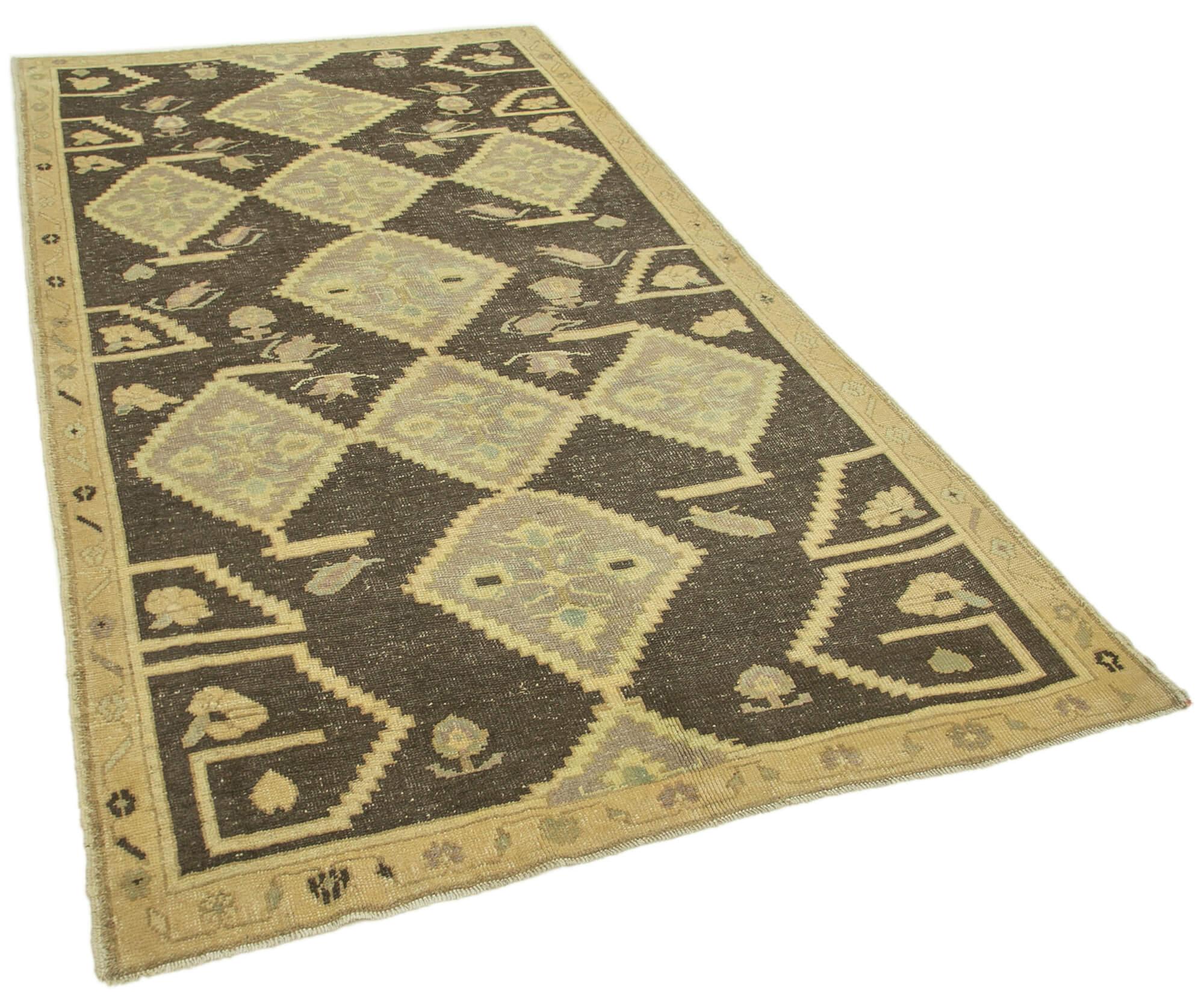 5 x 9 Beige Vintage Anatolian Rug - 2693