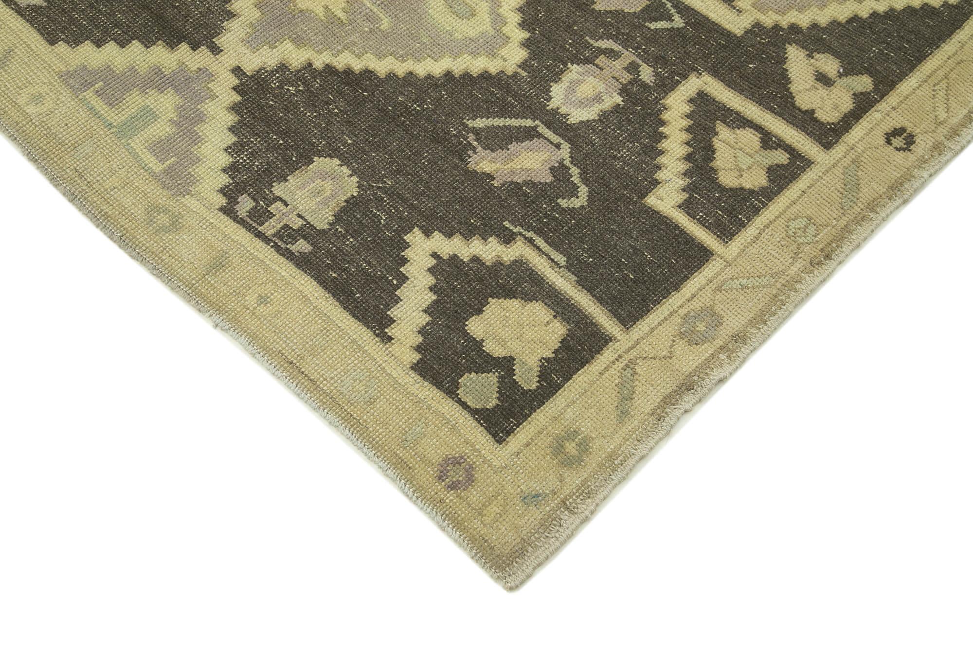 5 x 9 Beige Vintage Anatolian Rug - 2693