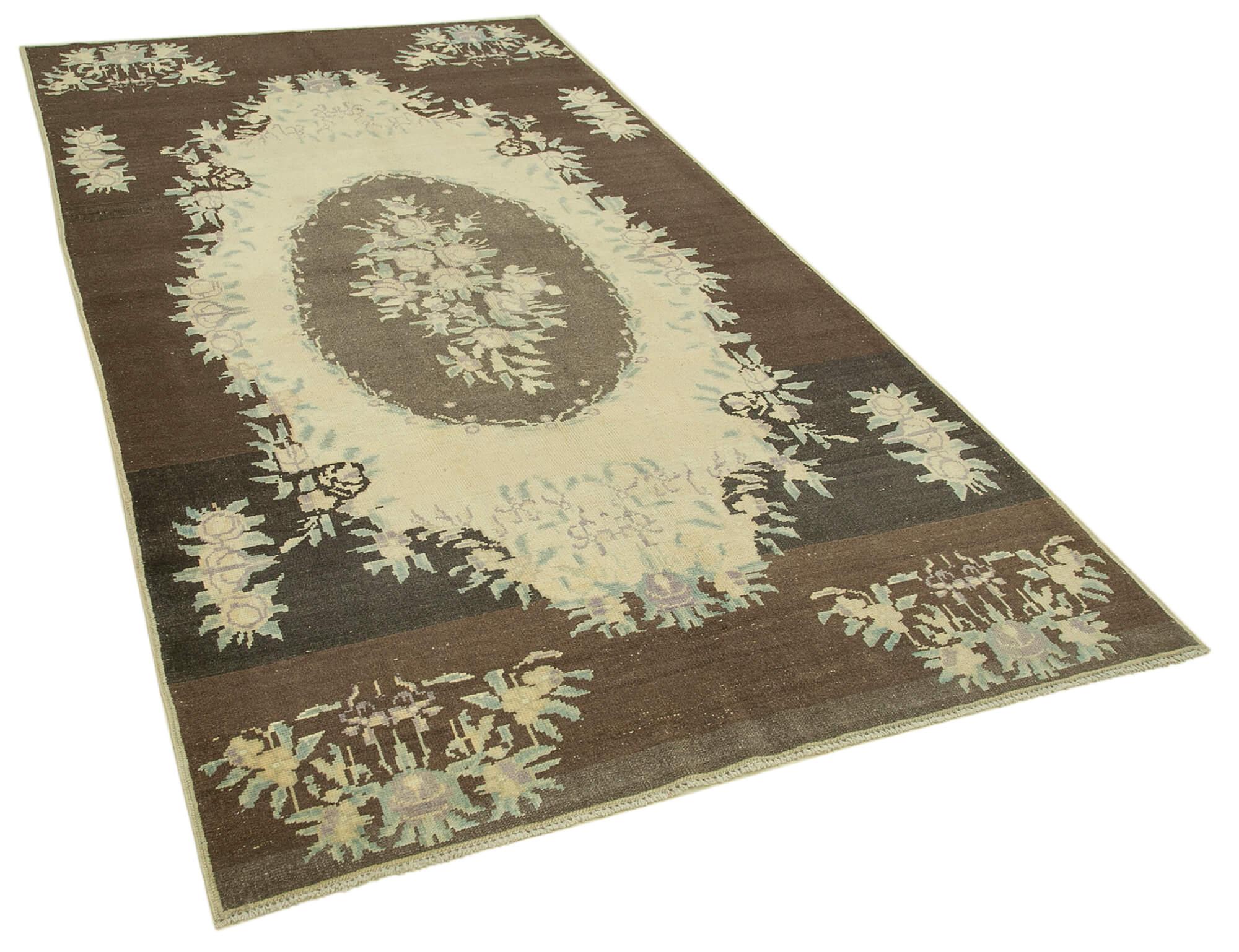 5 x 9 Beige Vintage Anatolian Rug - 2695