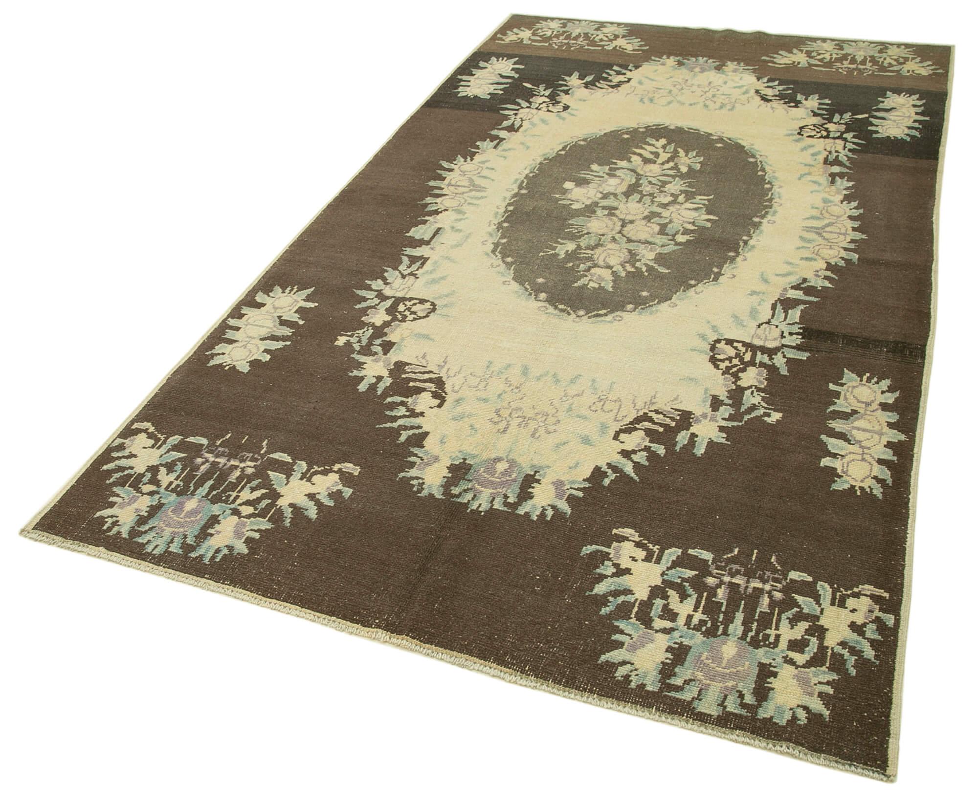 5 x 9 Beige Vintage Anatolian Rug - 2695